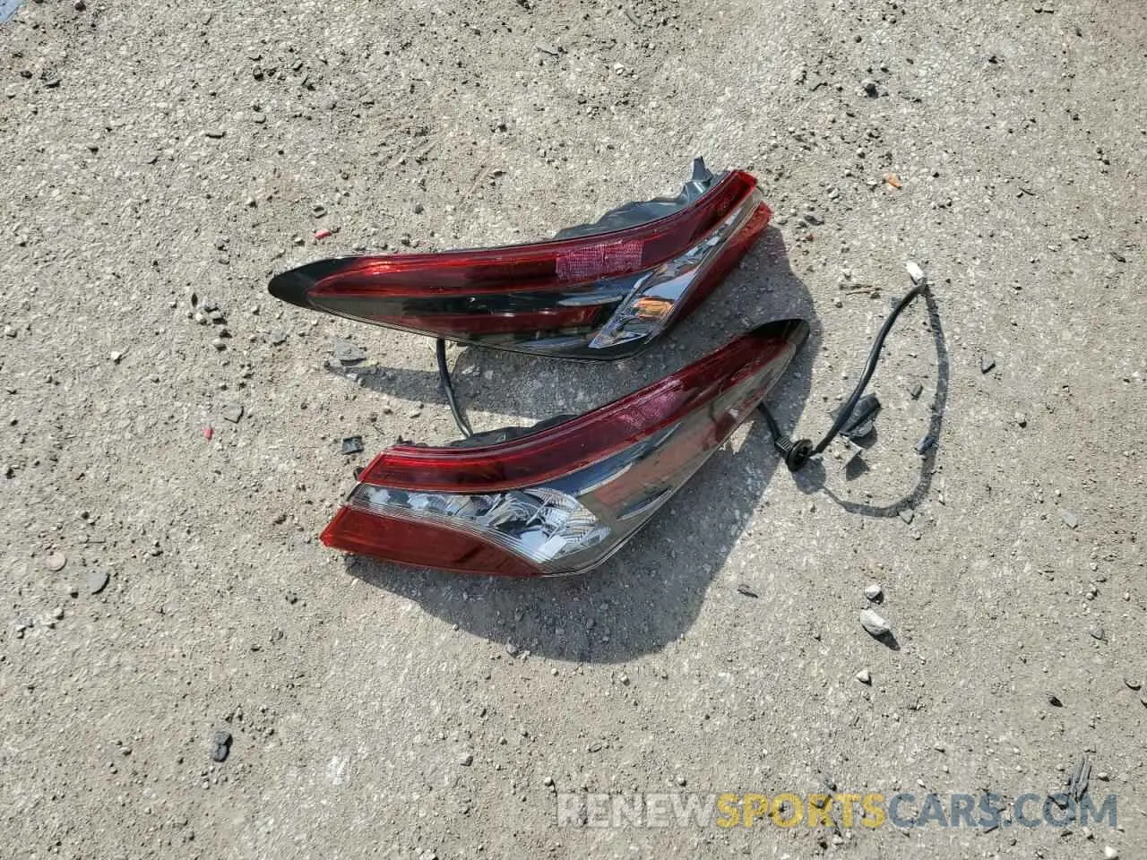 12 Photograph of a damaged car 4T1F31AK1PU619938 TOYOTA CAMRY 2023