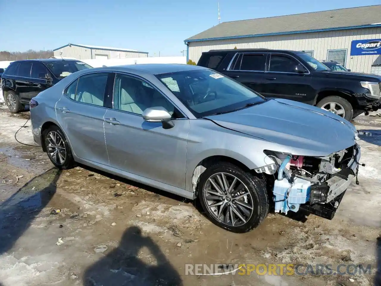 4 Photograph of a damaged car 4T1F31AK3PU606009 TOYOTA CAMRY 2023