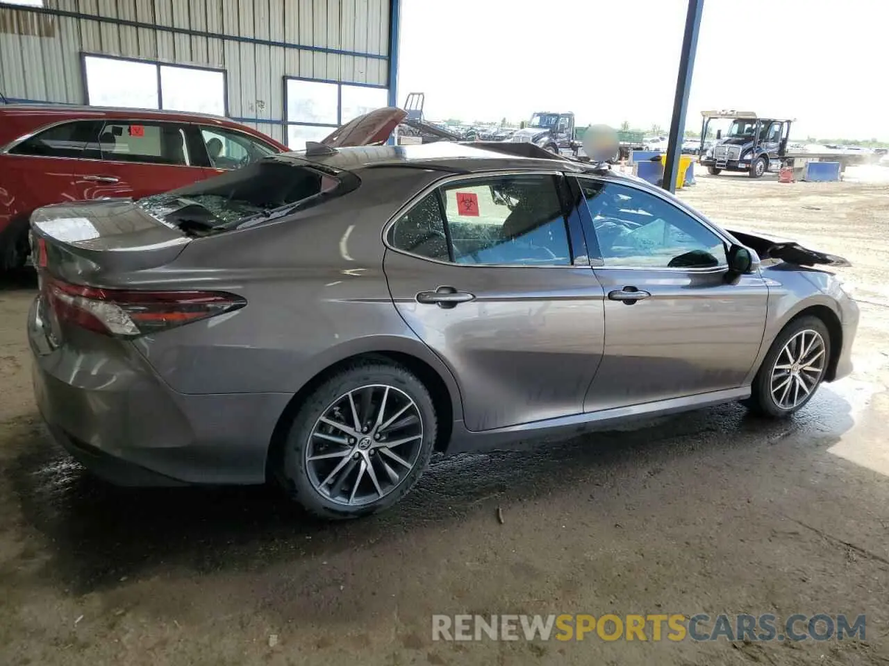 3 Photograph of a damaged car 4T1F31AK5PU053492 TOYOTA CAMRY 2023
