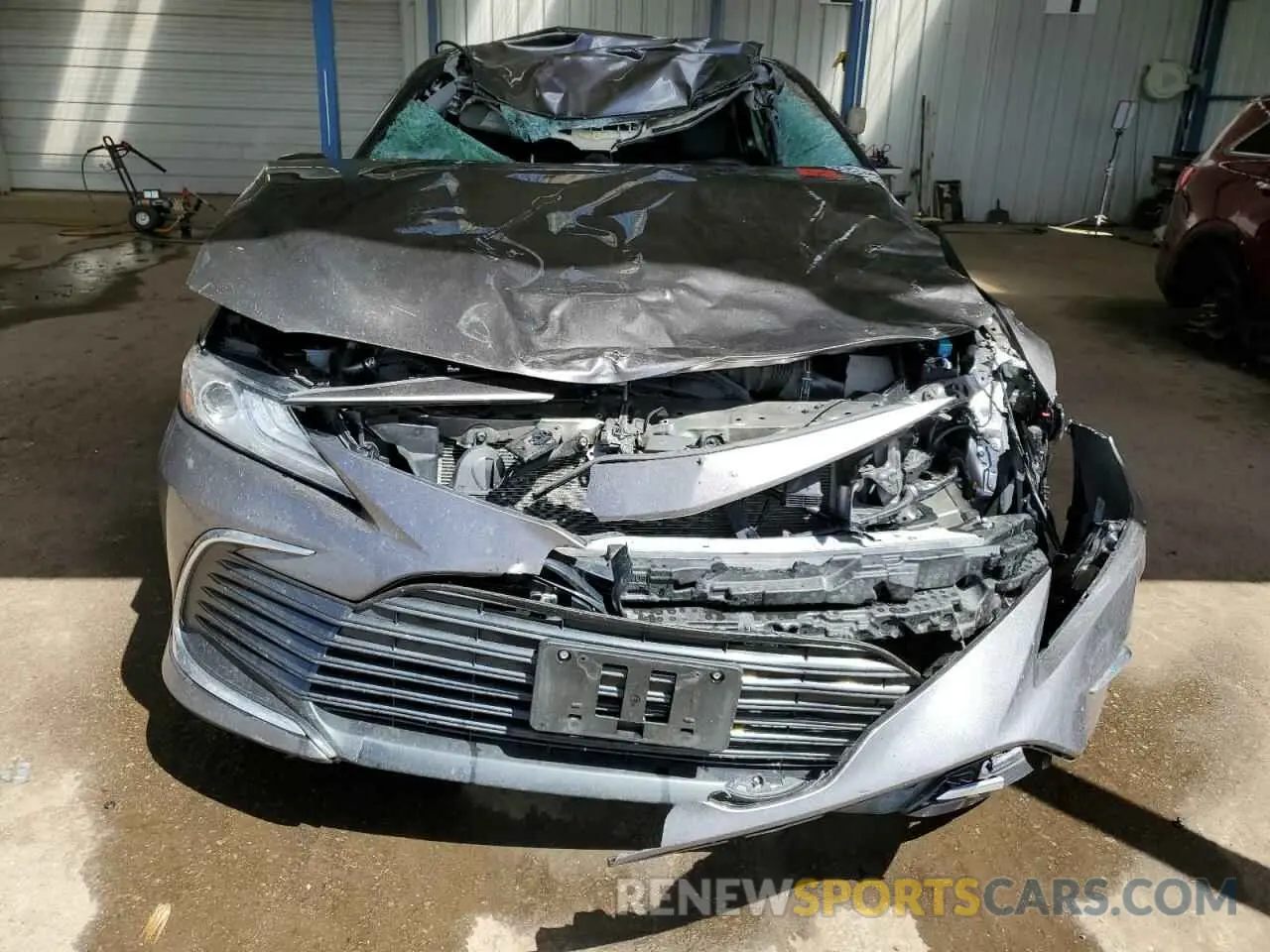 5 Photograph of a damaged car 4T1F31AK5PU053492 TOYOTA CAMRY 2023