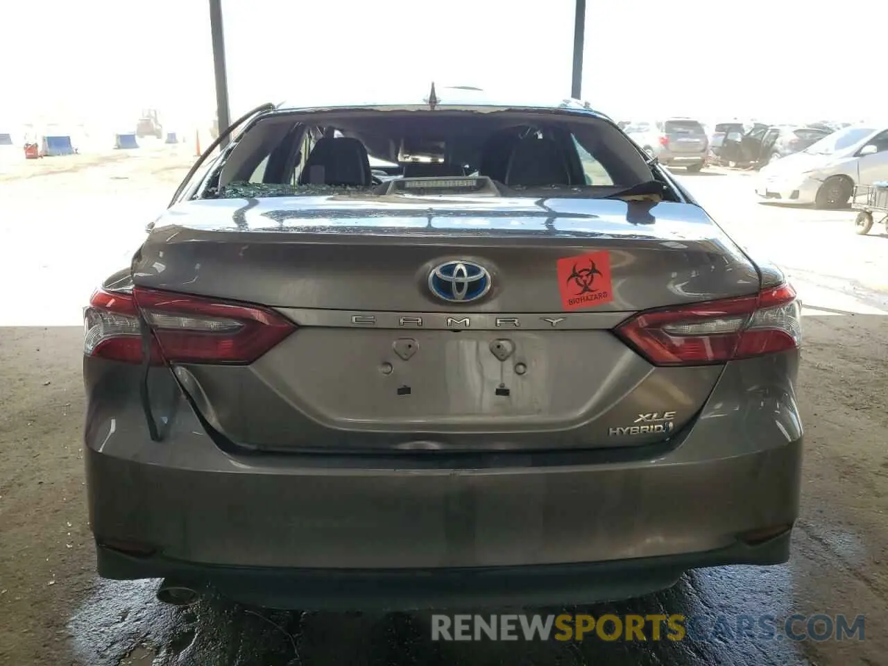 6 Photograph of a damaged car 4T1F31AK5PU053492 TOYOTA CAMRY 2023