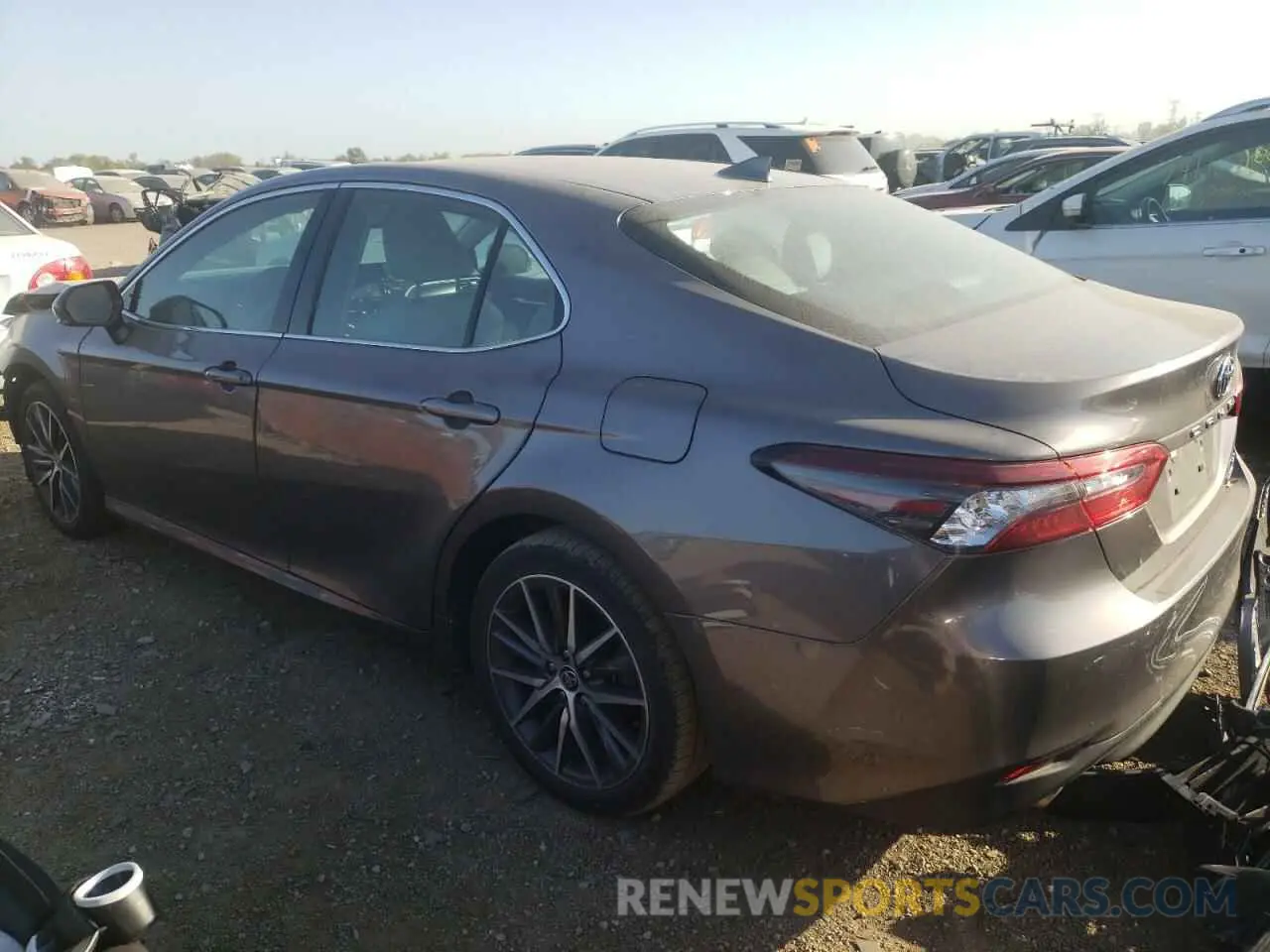 2 Photograph of a damaged car 4T1F31AK5PU608215 TOYOTA CAMRY 2023
