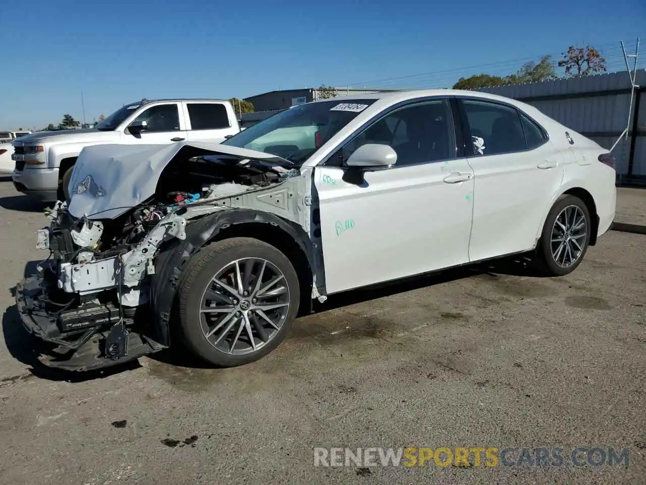 1 Photograph of a damaged car 4T1F31AK6PU602794 TOYOTA CAMRY 2023