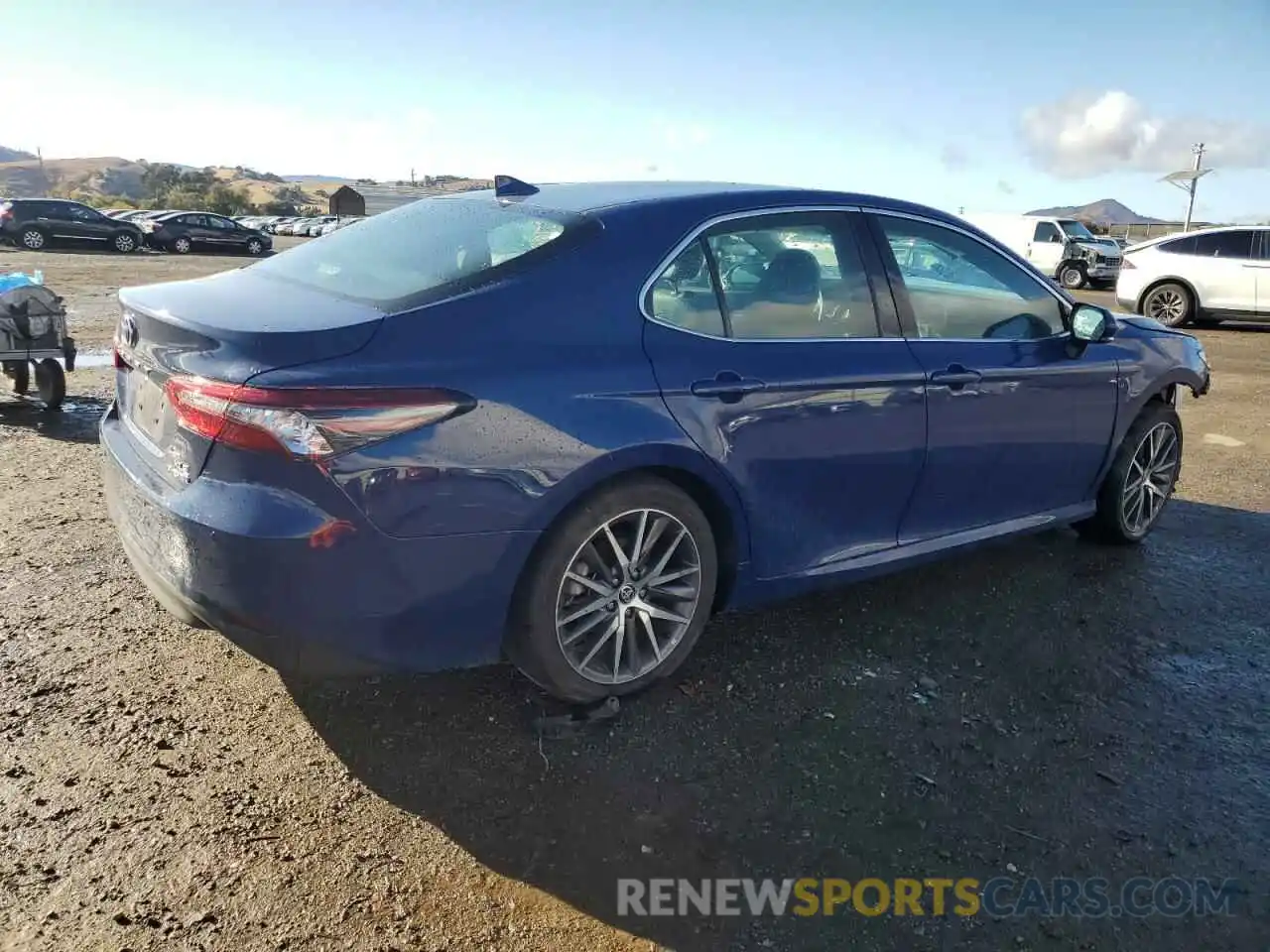 3 Photograph of a damaged car 4T1F31AK9PU051843 TOYOTA CAMRY 2023