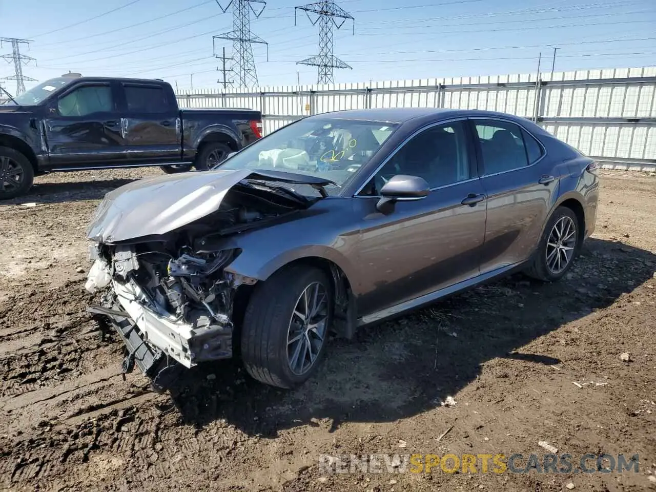 1 Photograph of a damaged car 4T1F31AKXPU052239 TOYOTA CAMRY 2023
