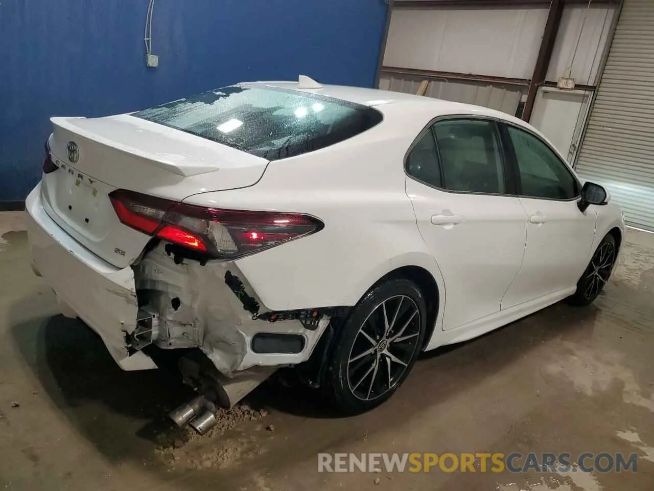 3 Photograph of a damaged car 4T1G11AK0PU084336 TOYOTA CAMRY 2023