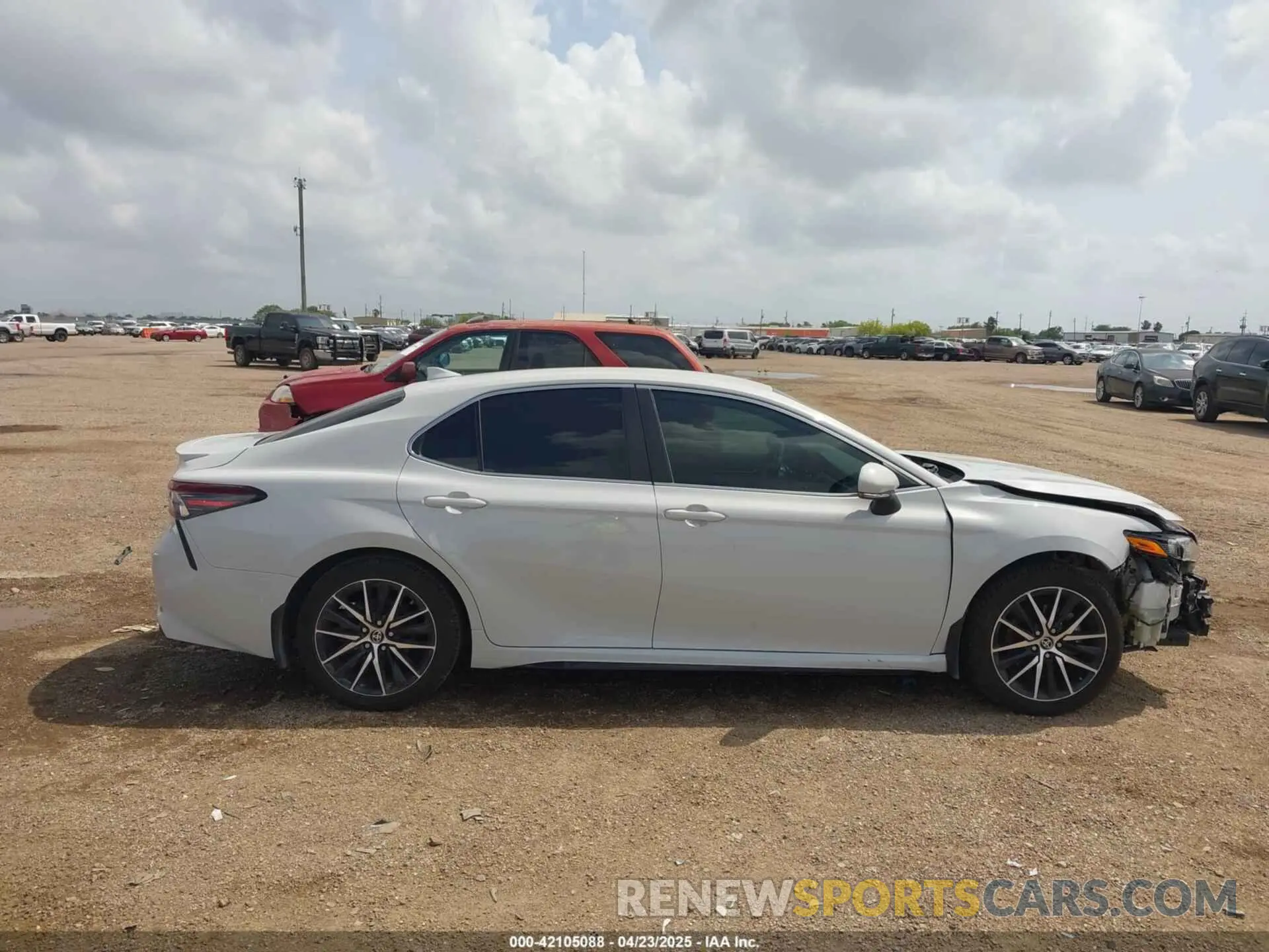 14 Photograph of a damaged car 4T1G11AK0PU121868 TOYOTA CAMRY 2023