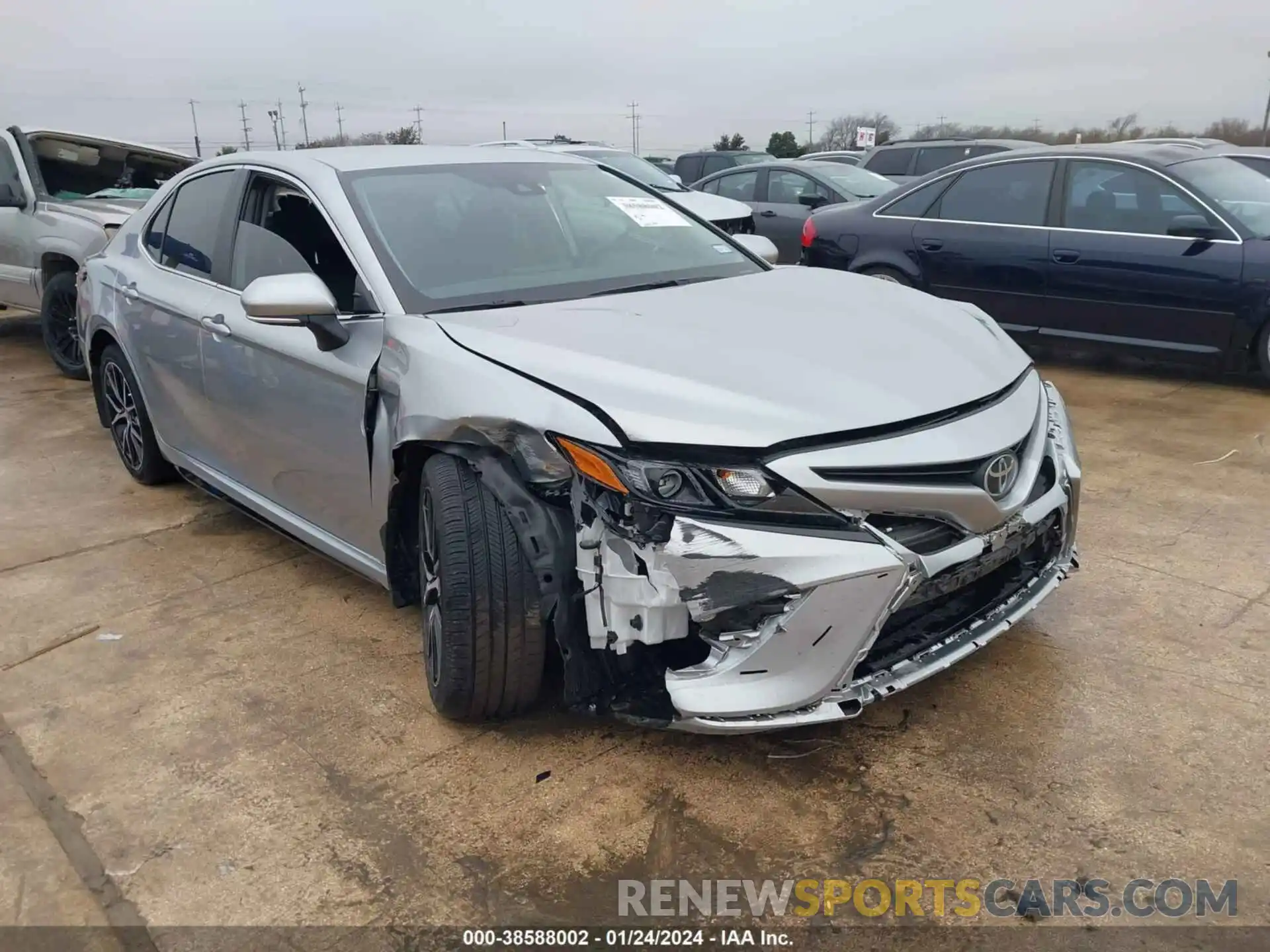 1 Photograph of a damaged car 4T1G11AK0PU795180 TOYOTA CAMRY 2023