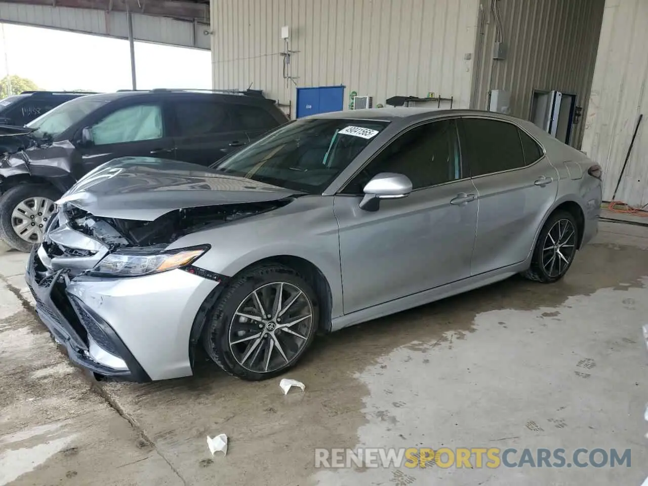 1 Photograph of a damaged car 4T1G11AK0PU801673 TOYOTA CAMRY 2023