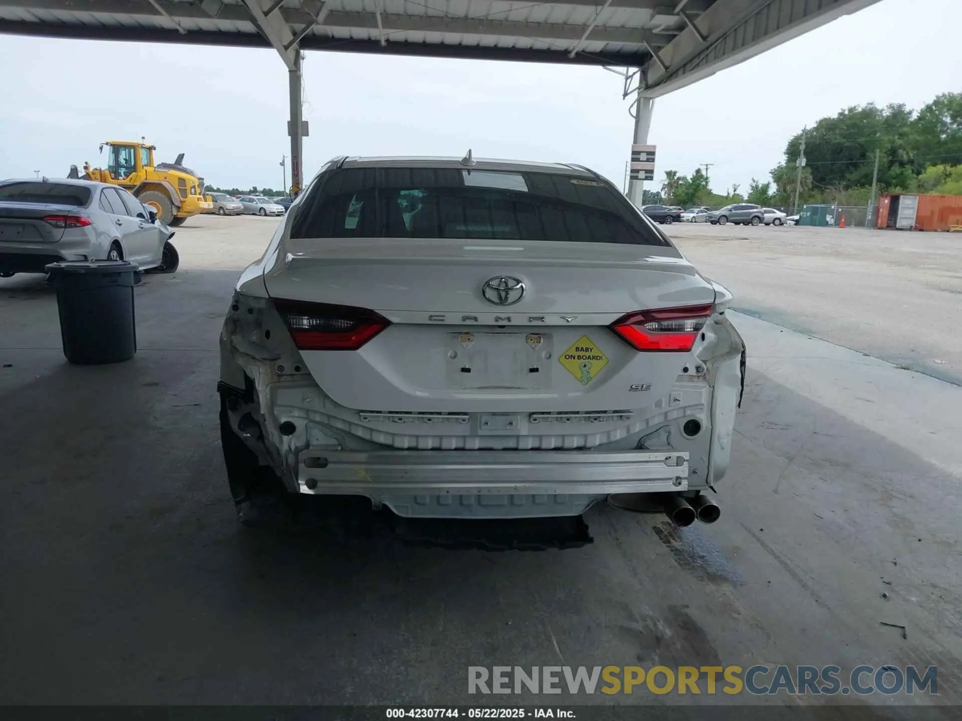 17 Photograph of a damaged car 4T1G11AK0PU823687 TOYOTA CAMRY 2023