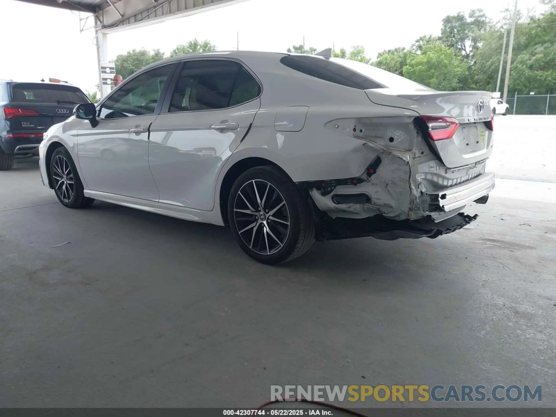 3 Photograph of a damaged car 4T1G11AK0PU823687 TOYOTA CAMRY 2023
