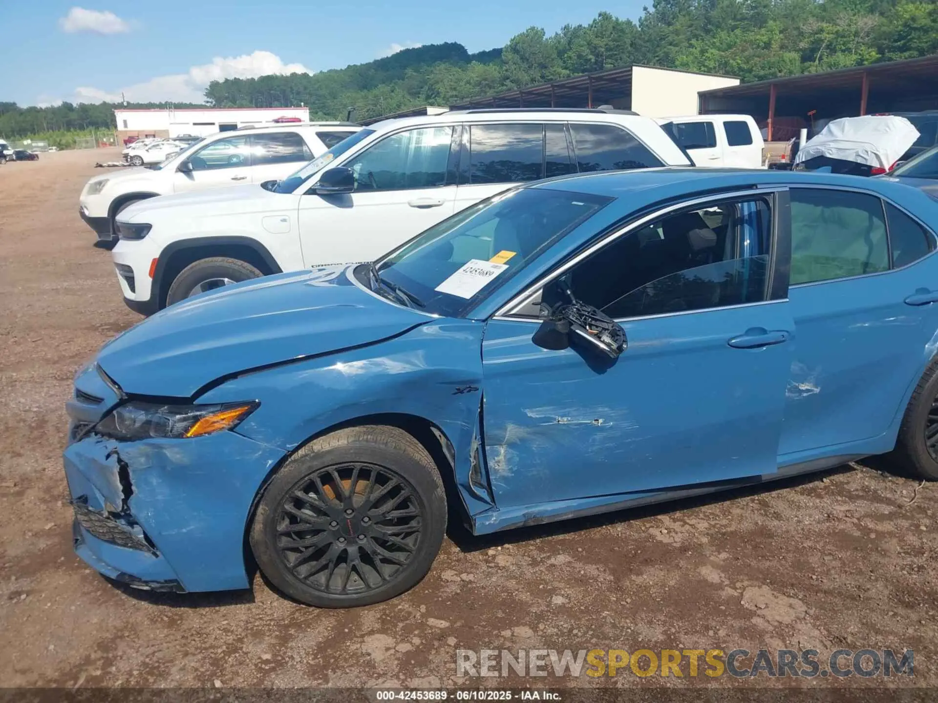 17 Photograph of a damaged car 4T1G11AK1PU125850 TOYOTA CAMRY 2023