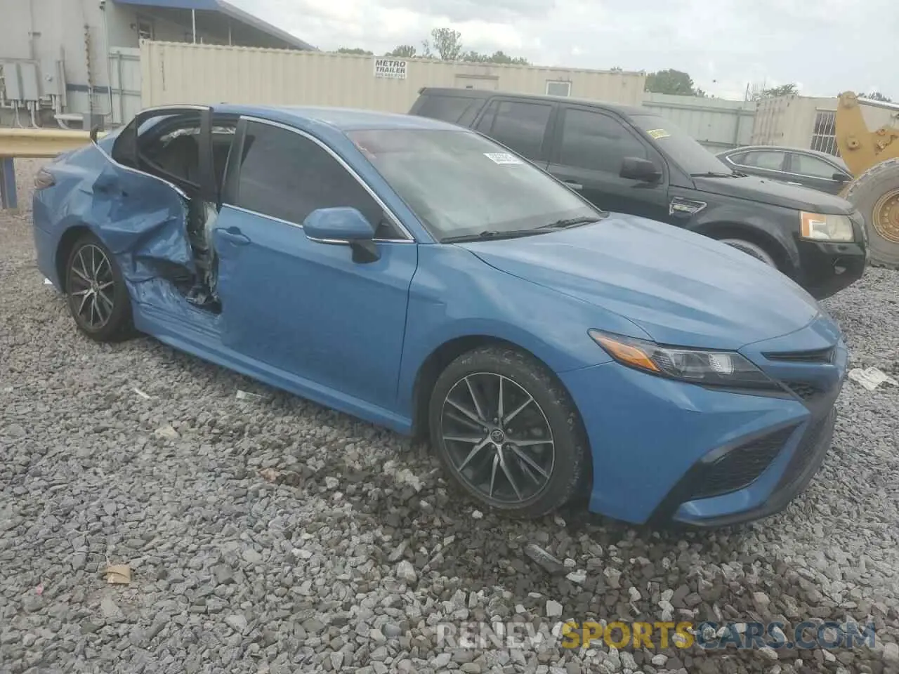 4 Photograph of a damaged car 4T1G11AK1PU151946 TOYOTA CAMRY 2023