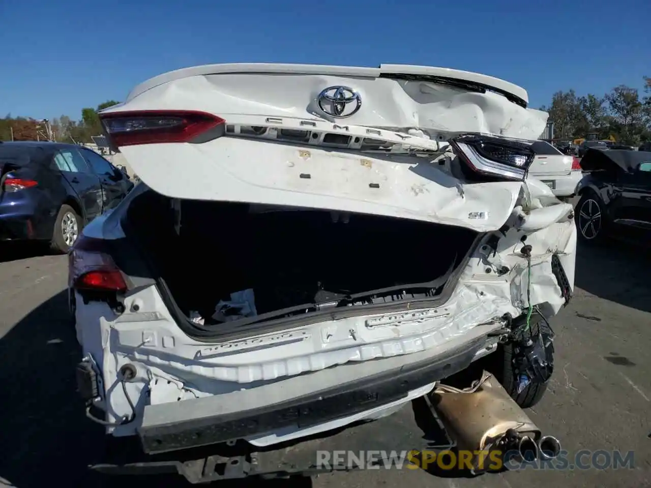 6 Photograph of a damaged car 4T1G11AK1PU180556 TOYOTA CAMRY 2023