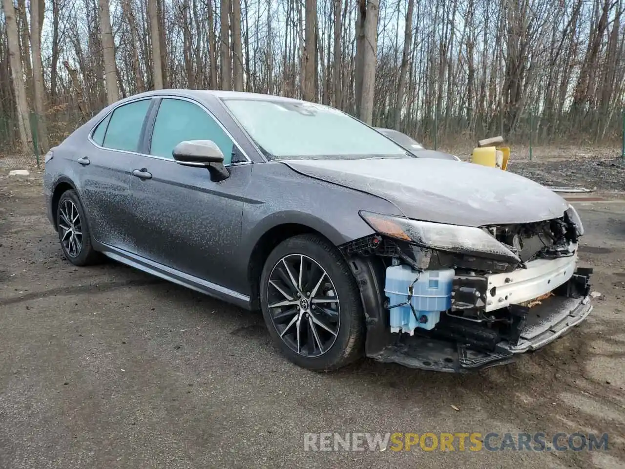 4 Photograph of a damaged car 4T1G11AK1PU736851 TOYOTA CAMRY 2023