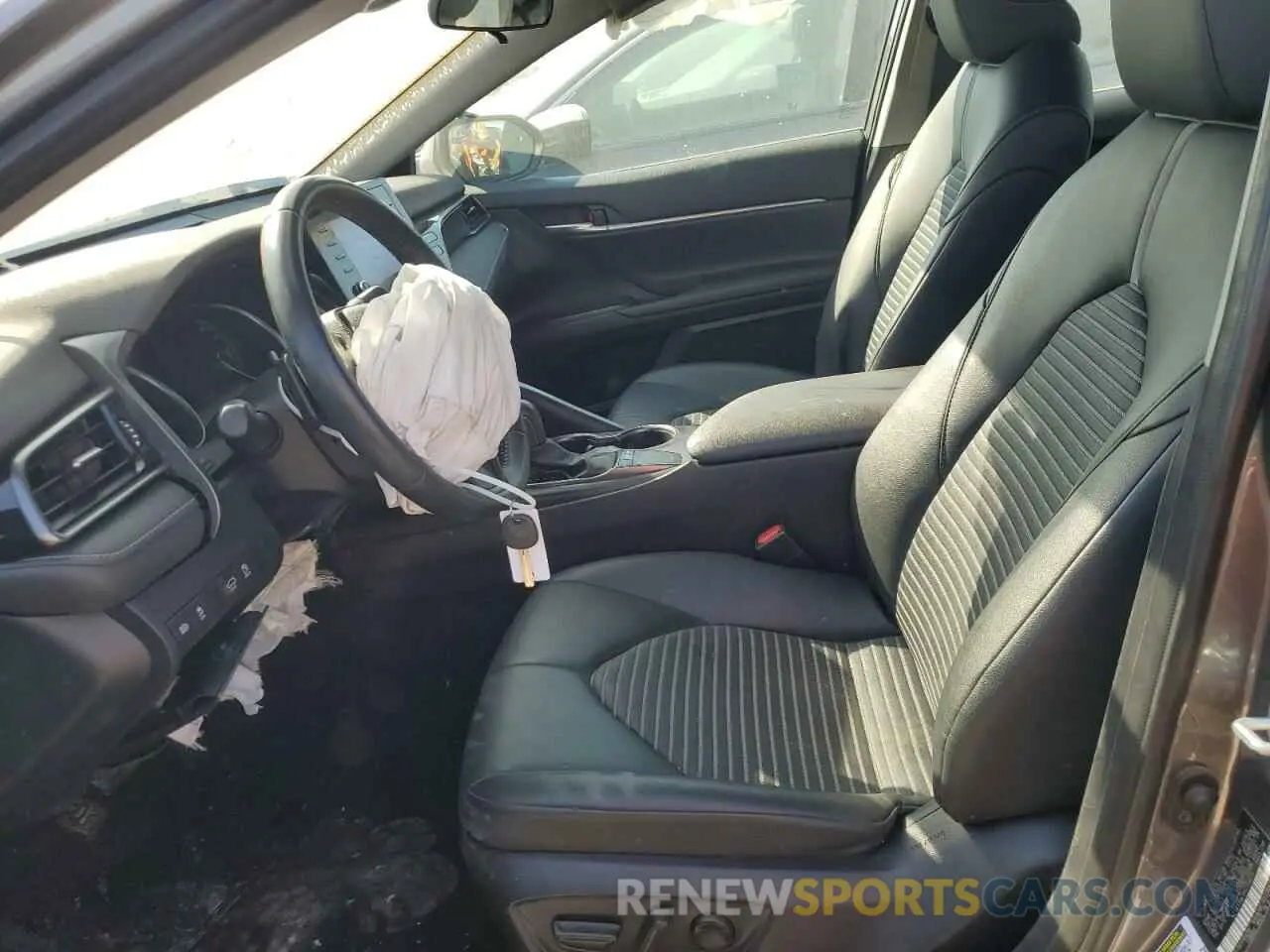 7 Photograph of a damaged car 4T1G11AK1PU759675 TOYOTA CAMRY 2023