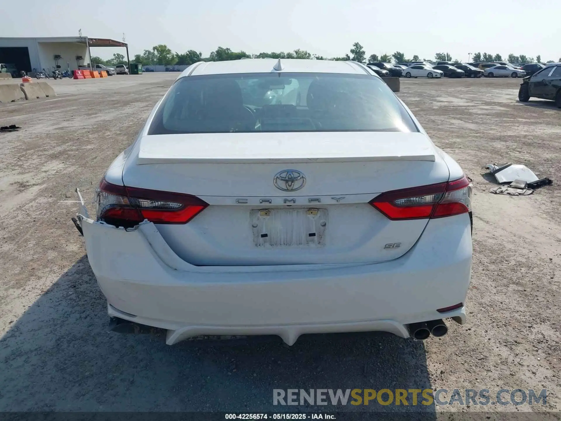17 Photograph of a damaged car 4T1G11AK1PU814223 TOYOTA CAMRY 2023