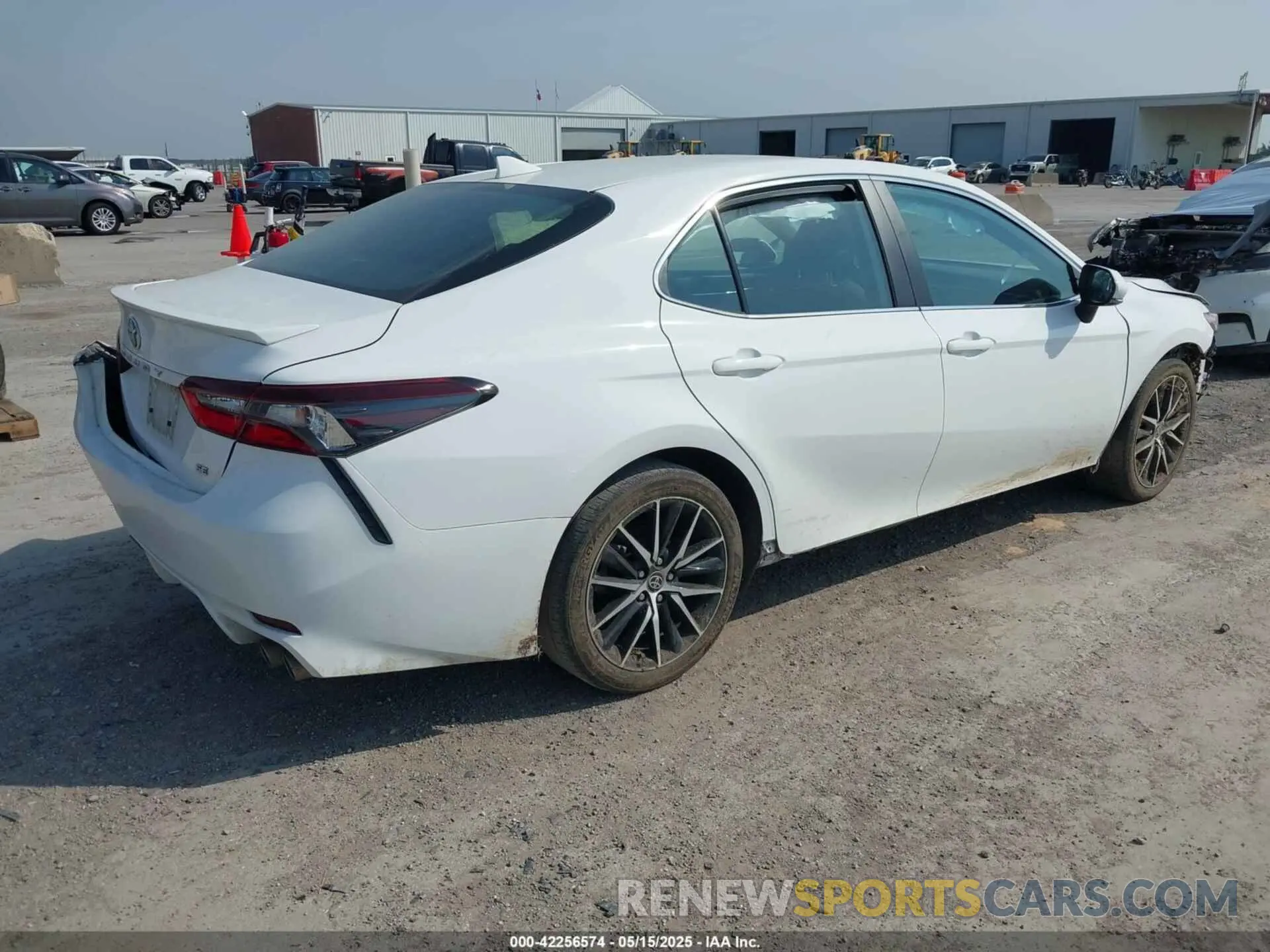 4 Photograph of a damaged car 4T1G11AK1PU814223 TOYOTA CAMRY 2023
