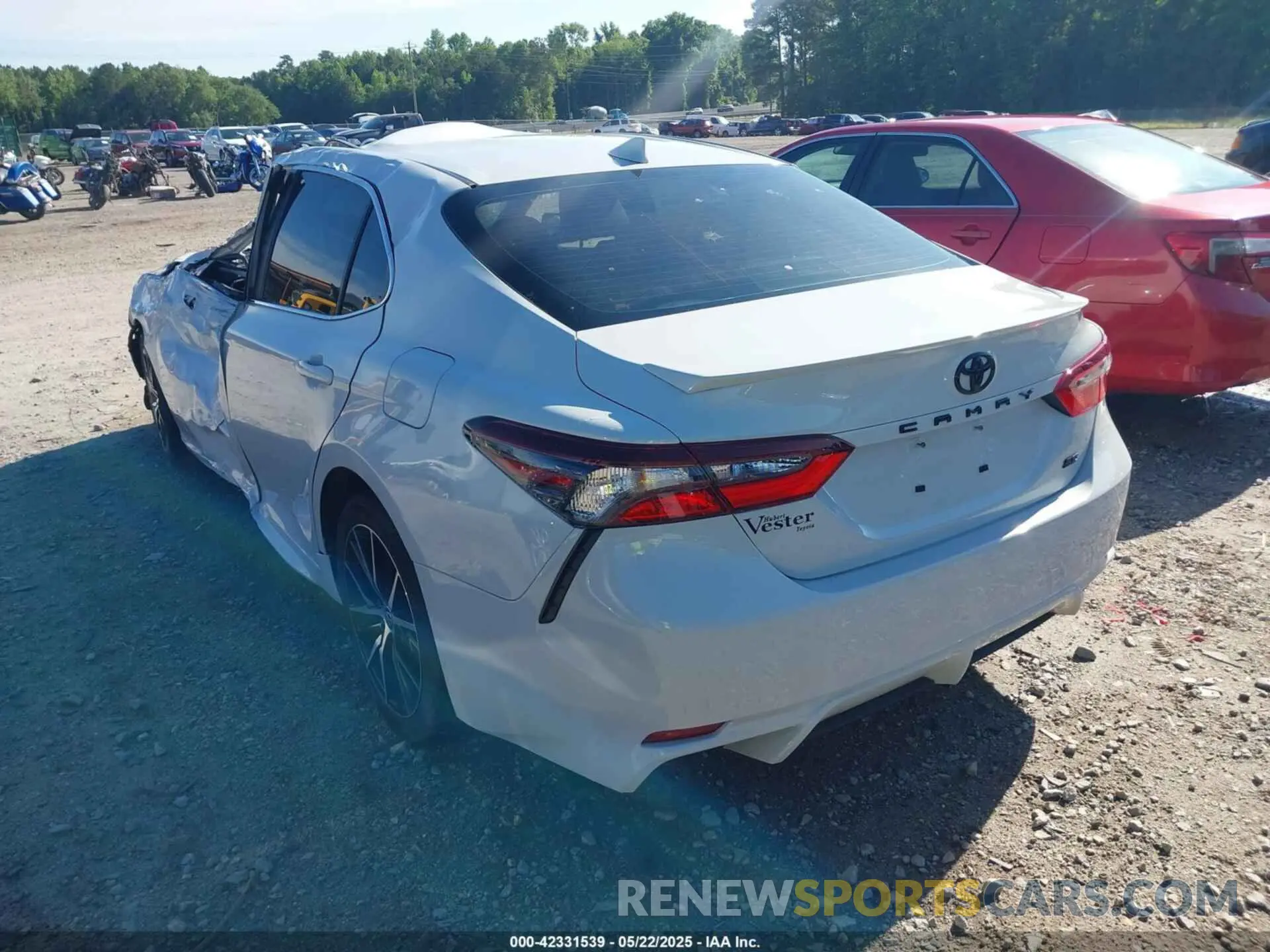 3 Photograph of a damaged car 4T1G11AK2PU155925 TOYOTA CAMRY 2023