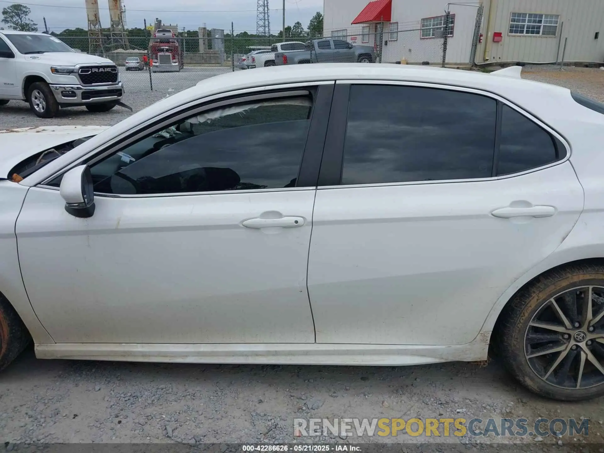 14 Photograph of a damaged car 4T1G11AK2PU726524 TOYOTA CAMRY 2023
