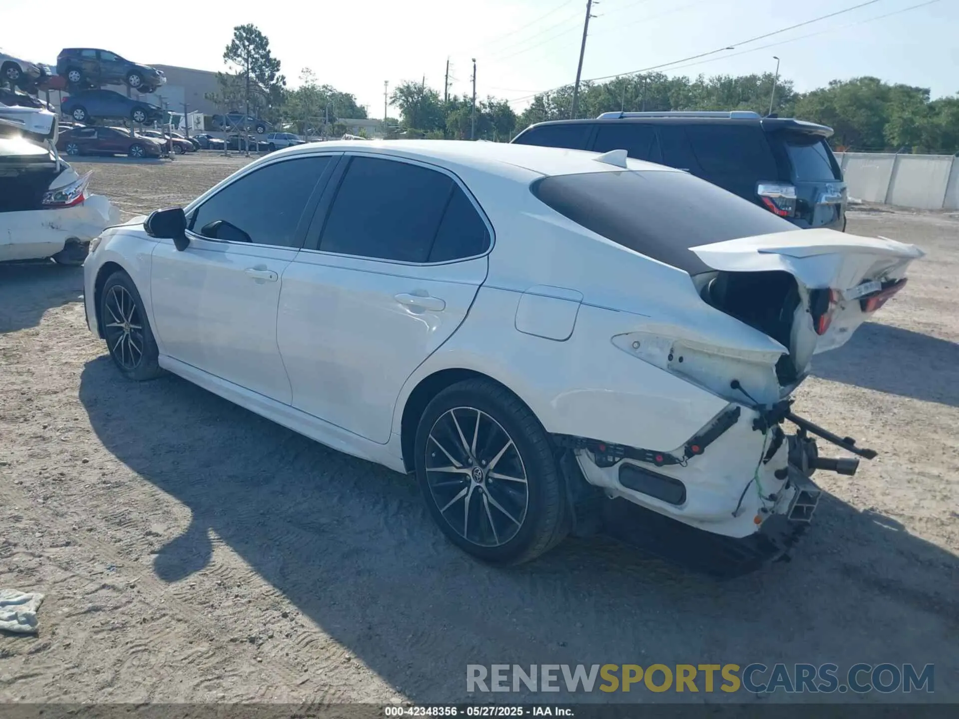 3 Photograph of a damaged car 4T1G11AK2PU730363 TOYOTA CAMRY 2023