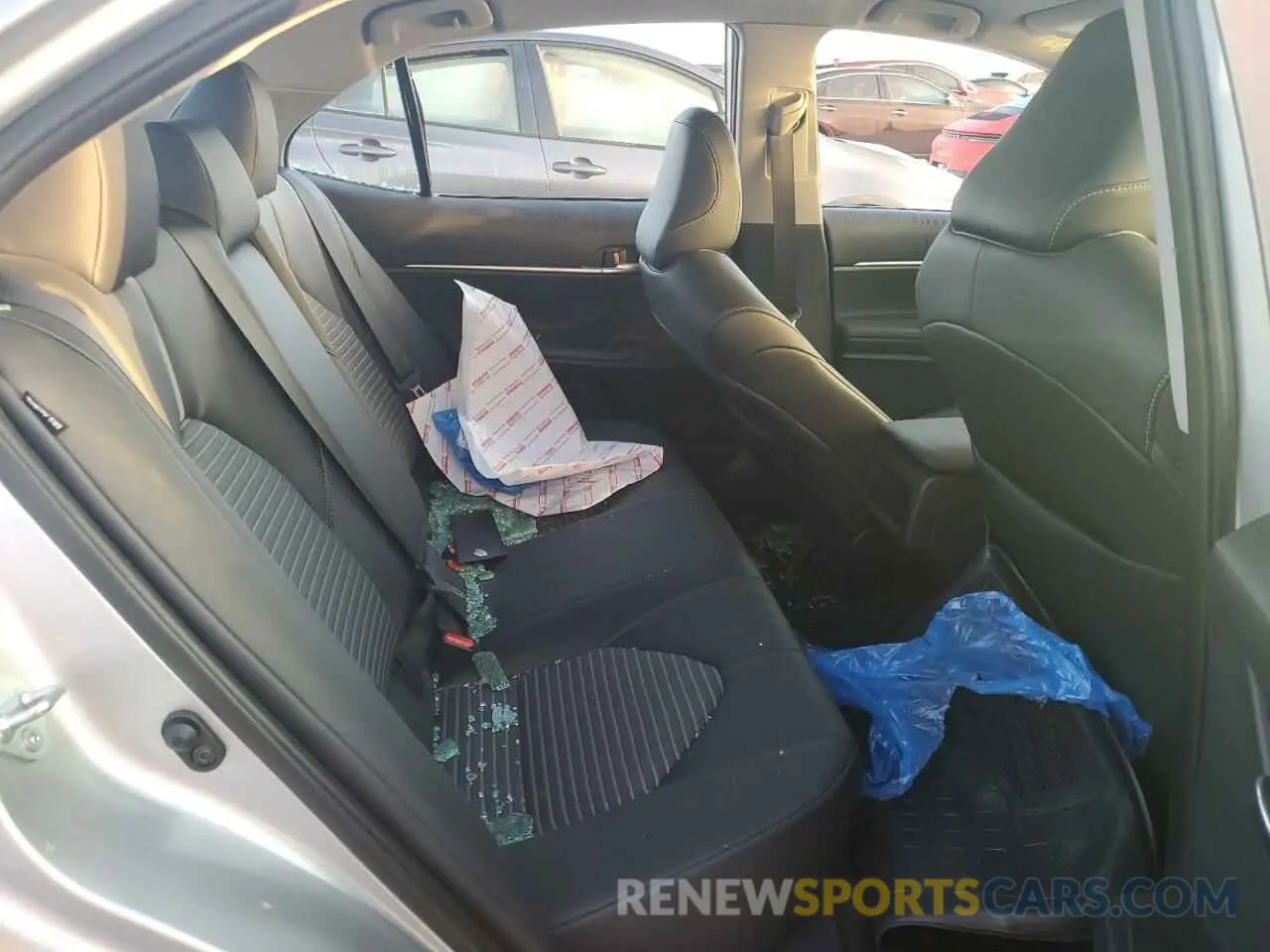 10 Photograph of a damaged car 4T1G11AK2PU732937 TOYOTA CAMRY 2023