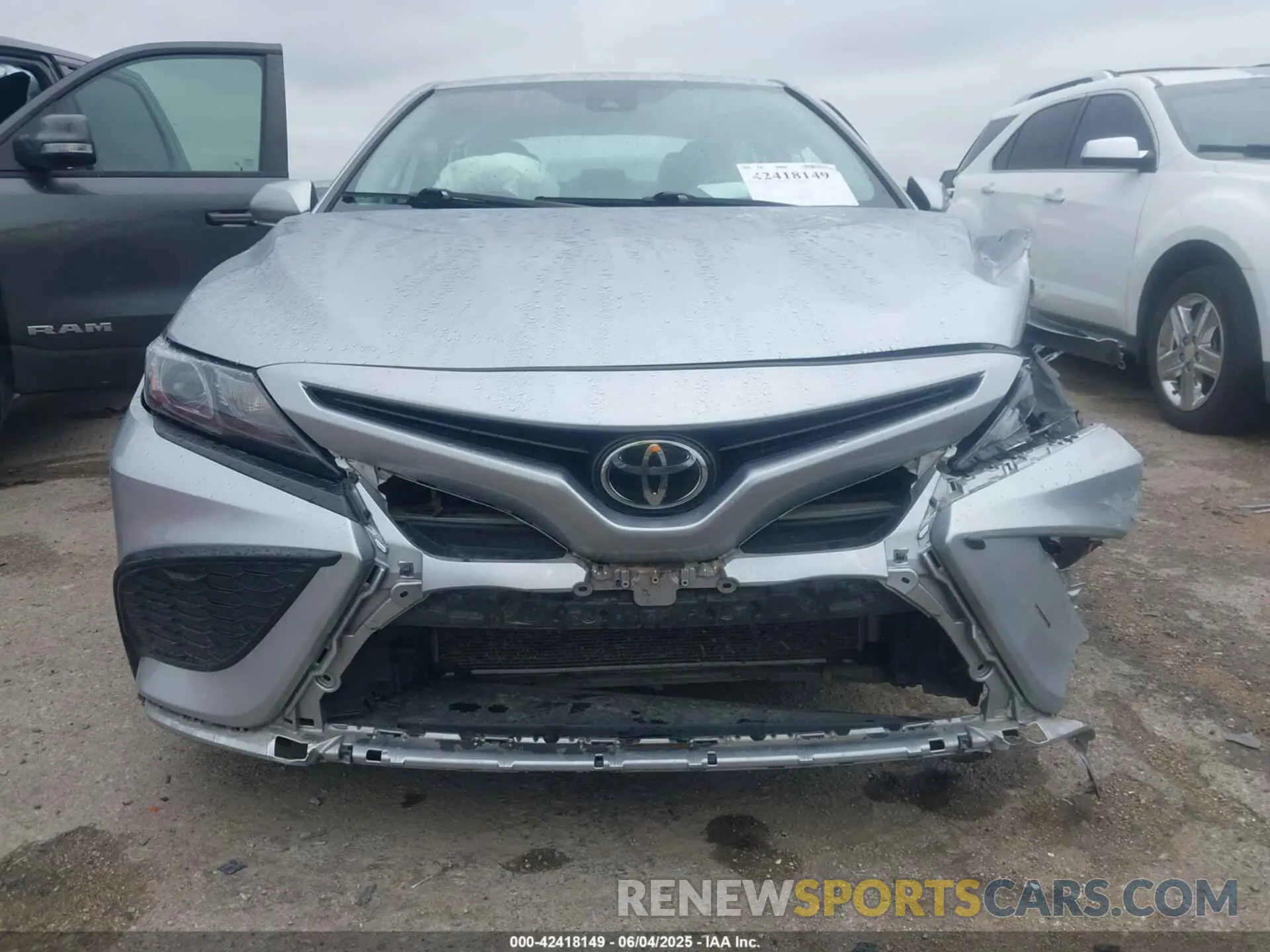 12 Photograph of a damaged car 4T1G11AK2PU741556 TOYOTA CAMRY 2023