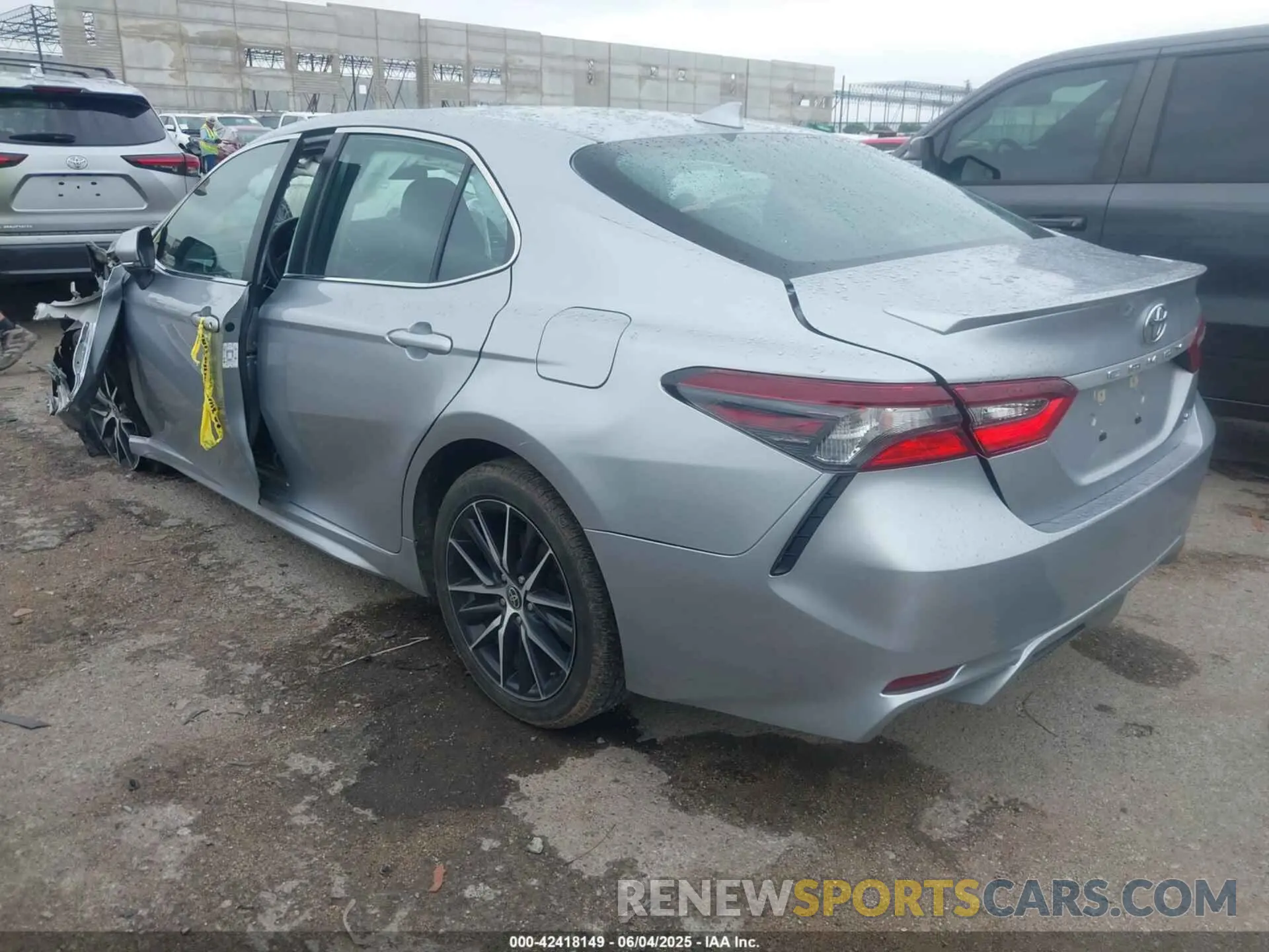 3 Photograph of a damaged car 4T1G11AK2PU741556 TOYOTA CAMRY 2023
