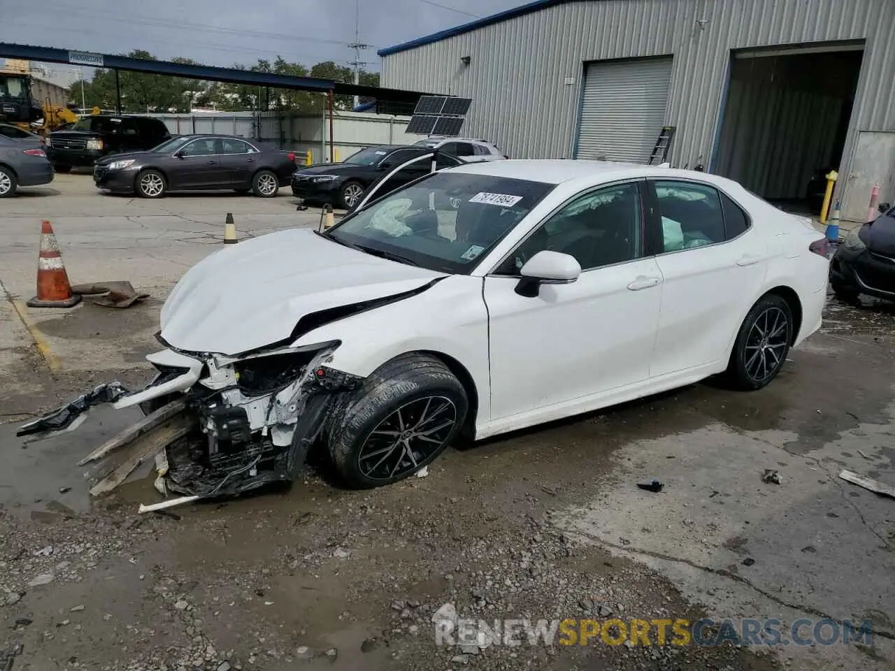 1 Photograph of a damaged car 4T1G11AK2PU770586 TOYOTA CAMRY 2023