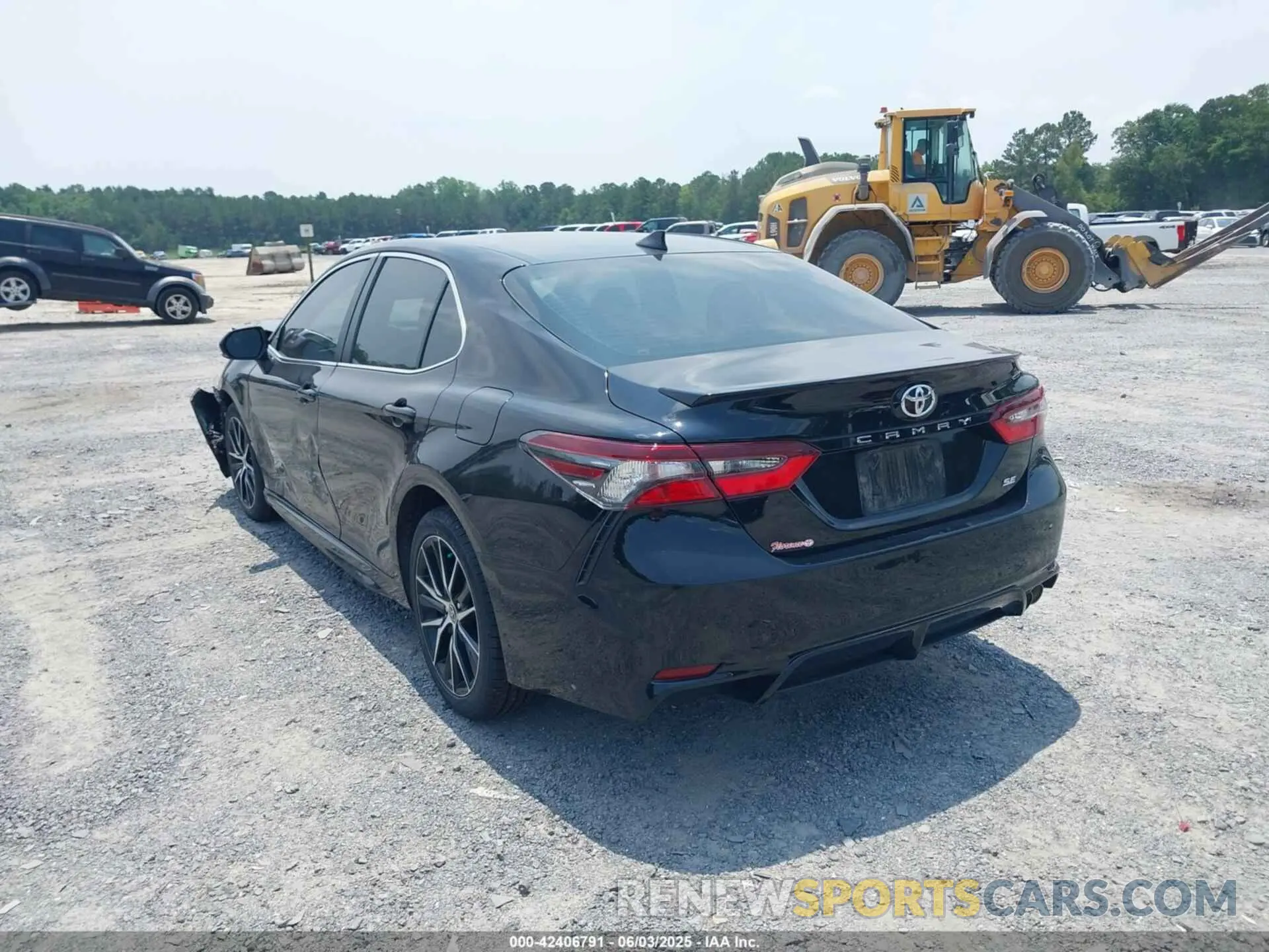 3 Photograph of a damaged car 4T1G11AK2PU788425 TOYOTA CAMRY 2023