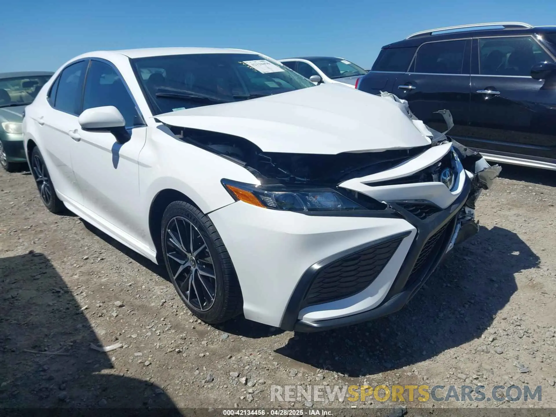 1 Photograph of a damaged car 4T1G11AK2PU800962 TOYOTA CAMRY 2023