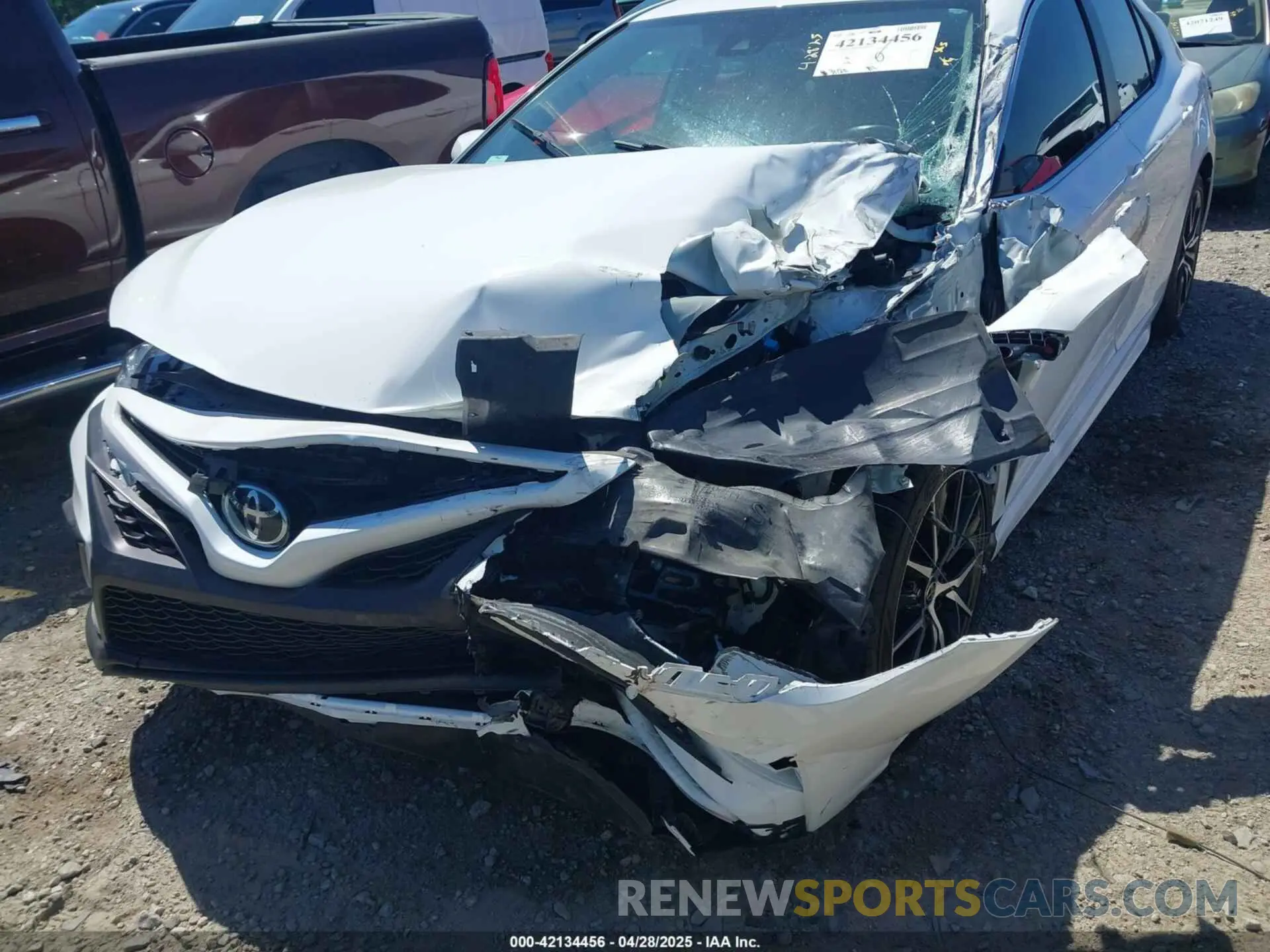 19 Photograph of a damaged car 4T1G11AK2PU800962 TOYOTA CAMRY 2023
