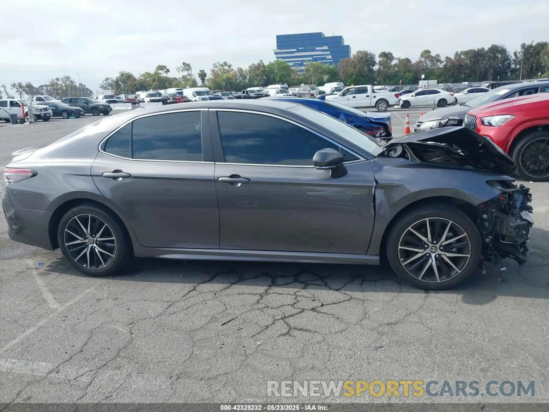 14 Photograph of a damaged car 4T1G11AK2PU806759 TOYOTA CAMRY 2023