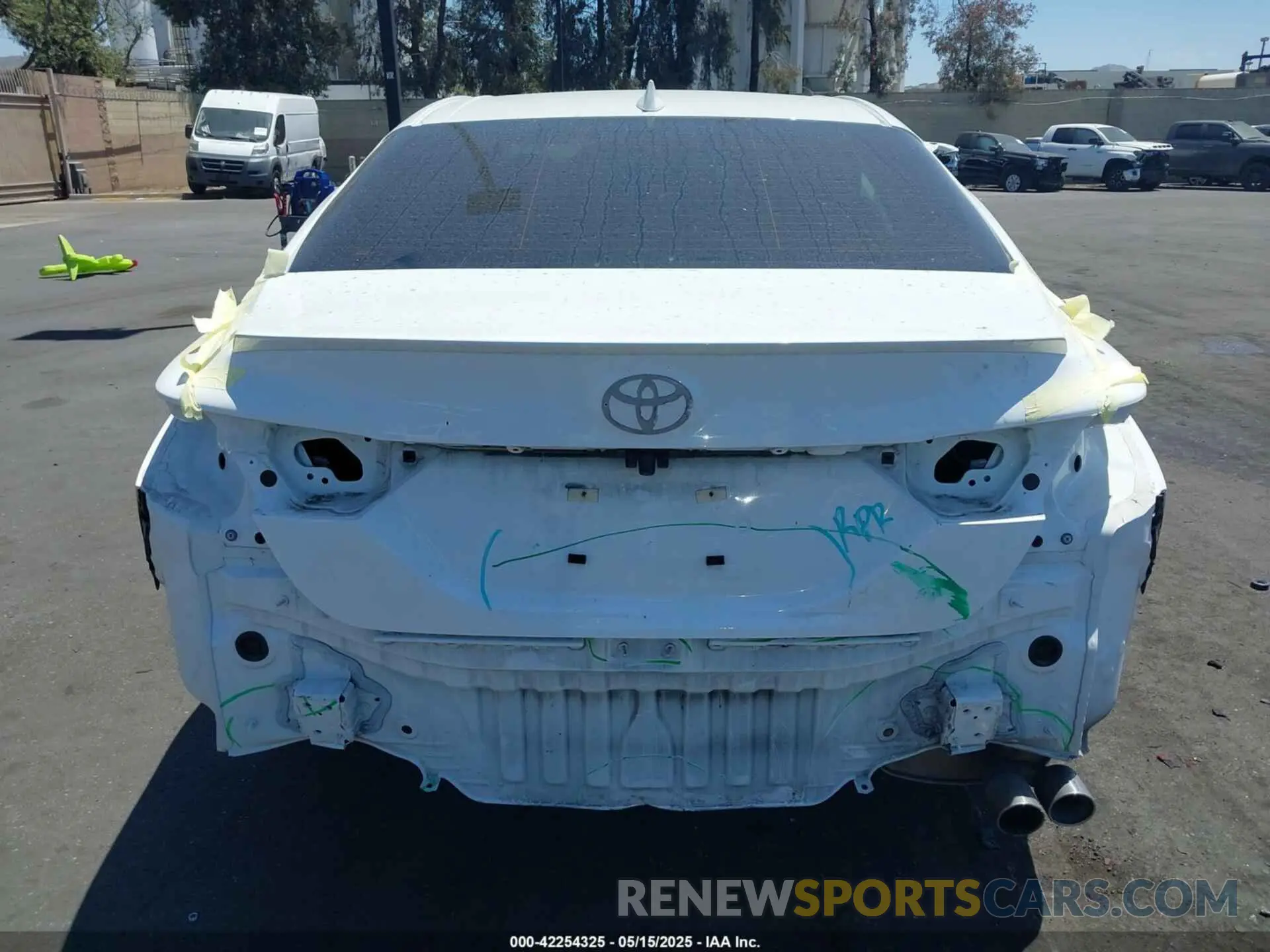 17 Photograph of a damaged car 4T1G11AK2PU826154 TOYOTA CAMRY 2023
