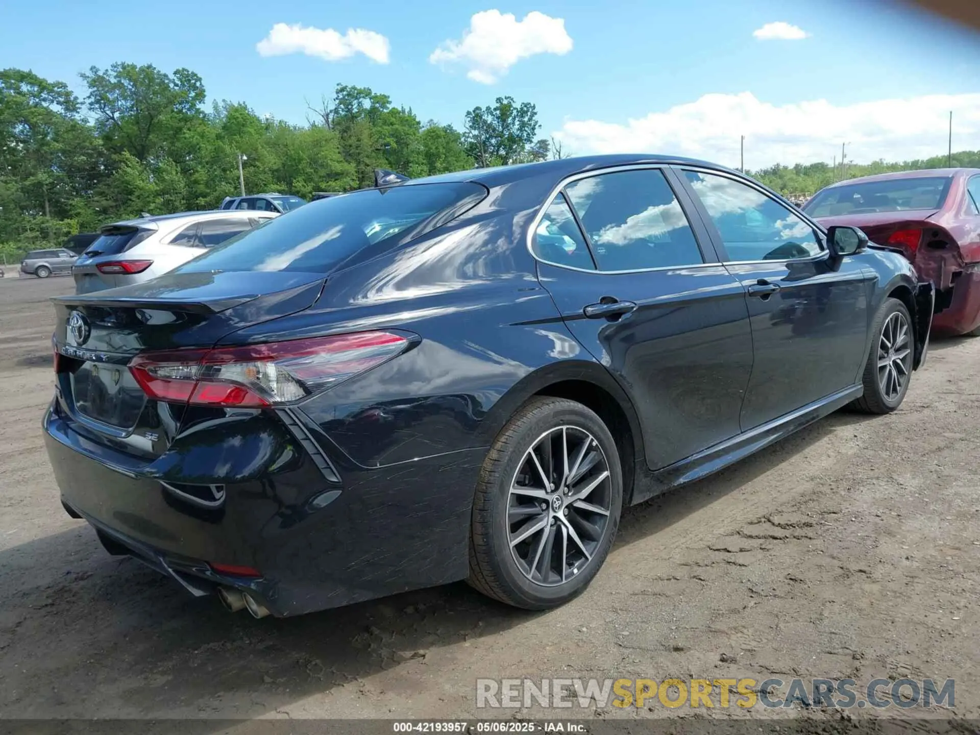 4 Photograph of a damaged car 4T1G11AK2PU828745 TOYOTA CAMRY 2023