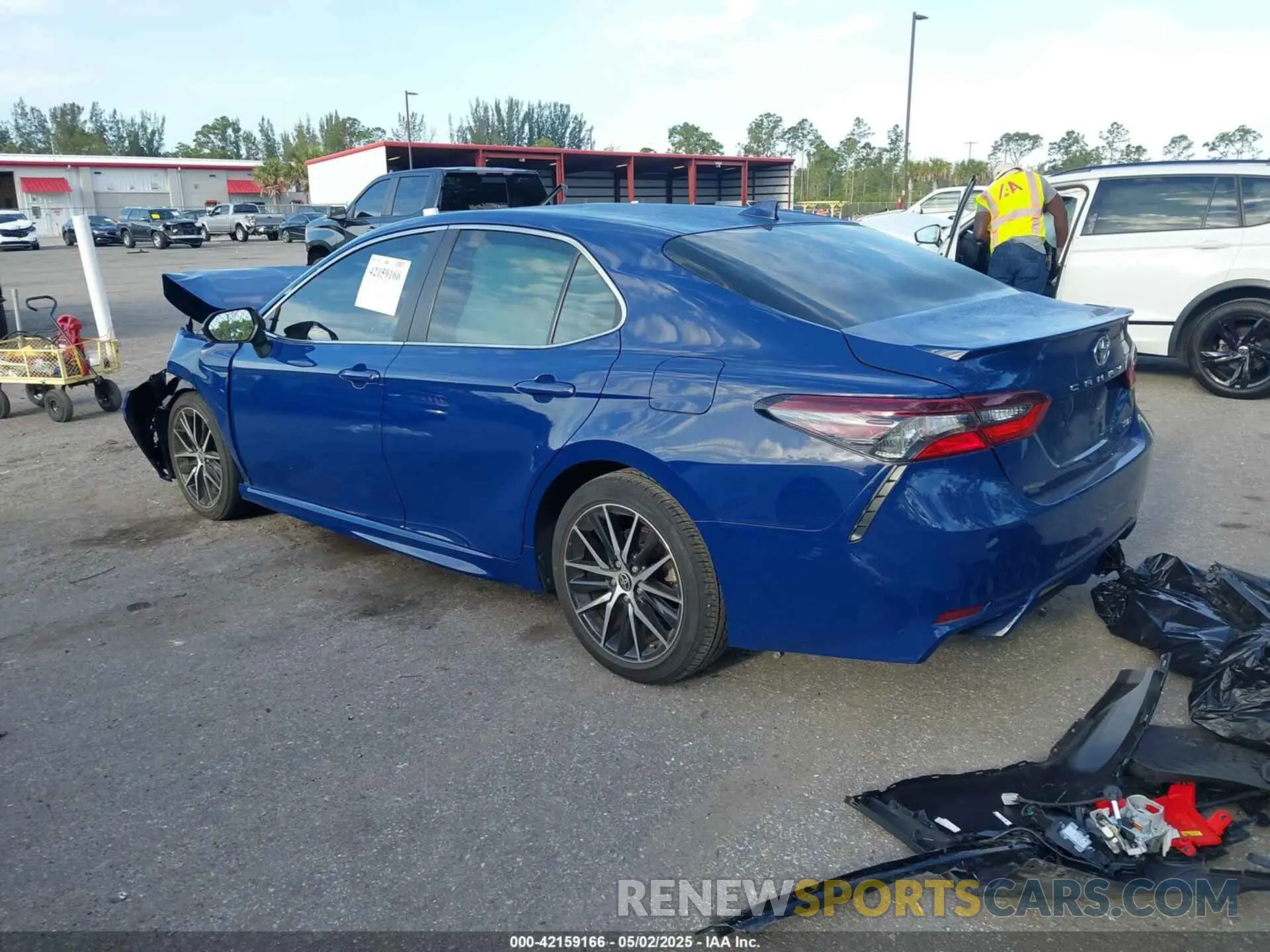 3 Photograph of a damaged car 4T1G11AK3PU099381 TOYOTA CAMRY 2023