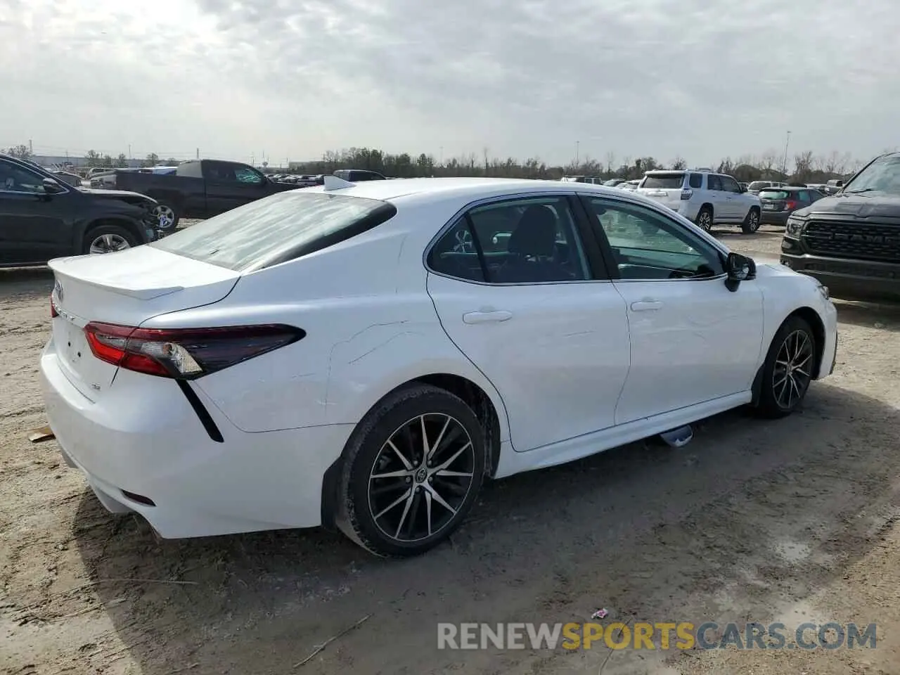 3 Photograph of a damaged car 4T1G11AK3PU159871 TOYOTA CAMRY 2023