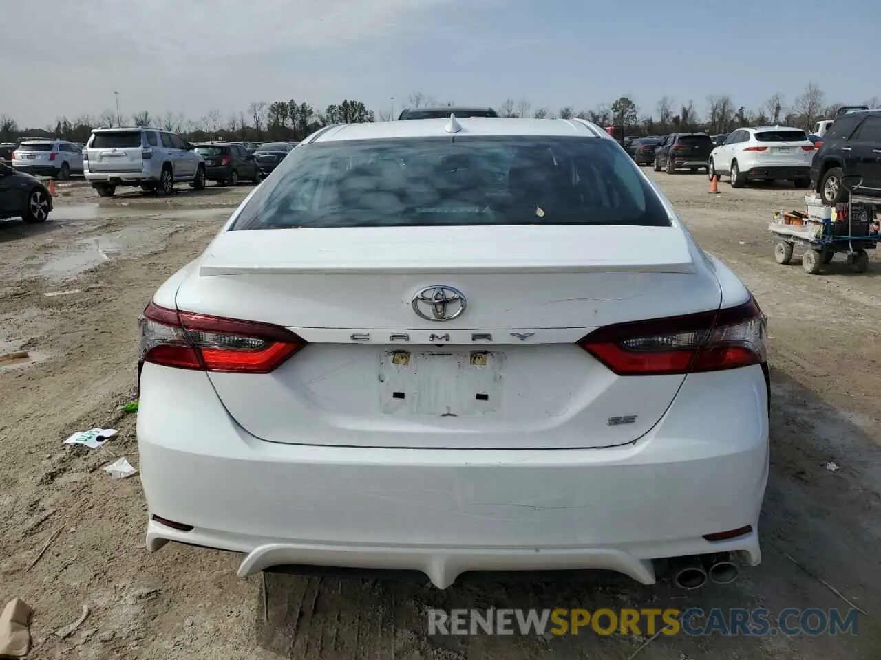 6 Photograph of a damaged car 4T1G11AK3PU159871 TOYOTA CAMRY 2023
