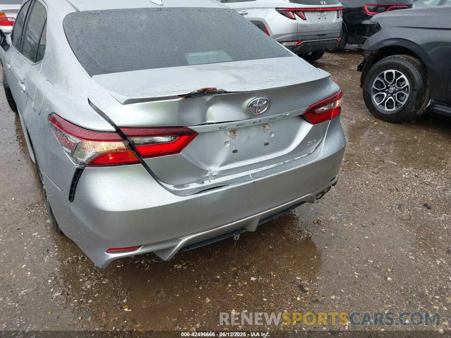 6 Photograph of a damaged car 4T1G11AK3PU728427 TOYOTA CAMRY 2023