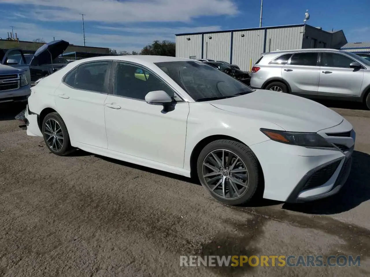 4 Photograph of a damaged car 4T1G11AK3PU732039 TOYOTA CAMRY 2023
