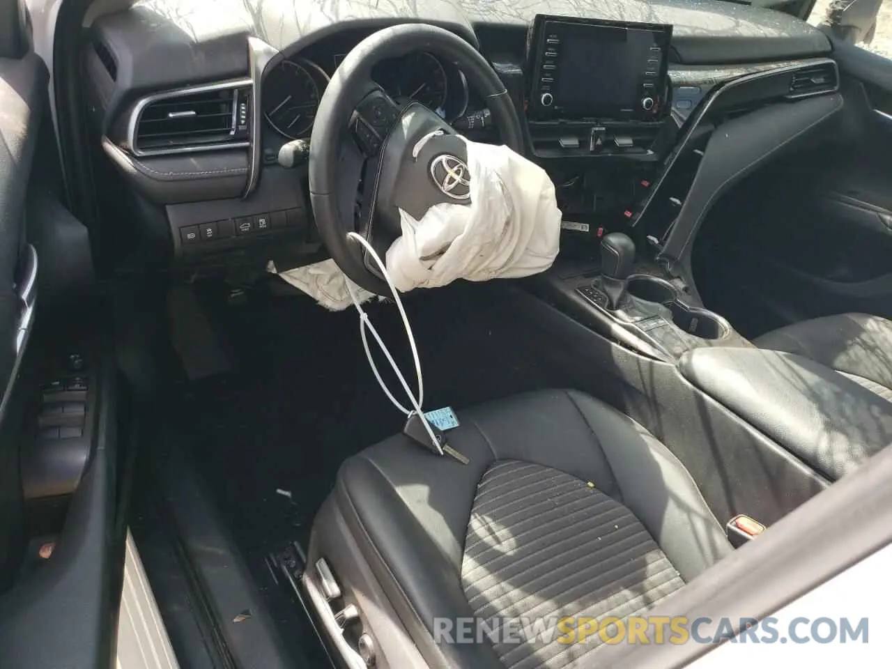 8 Photograph of a damaged car 4T1G11AK3PU735989 TOYOTA CAMRY 2023
