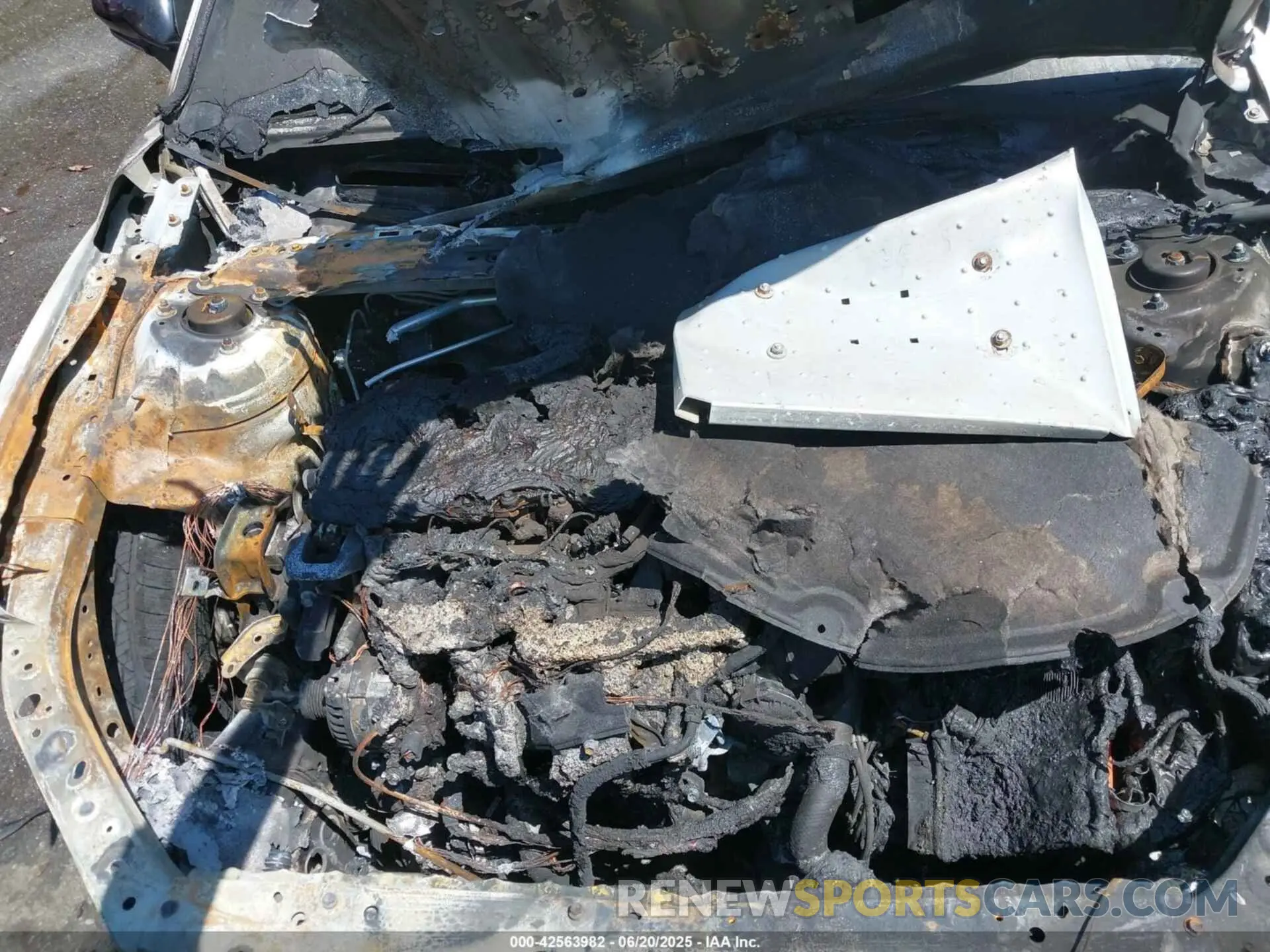 10 Photograph of a damaged car 4T1G11AK3PU749150 TOYOTA CAMRY 2023