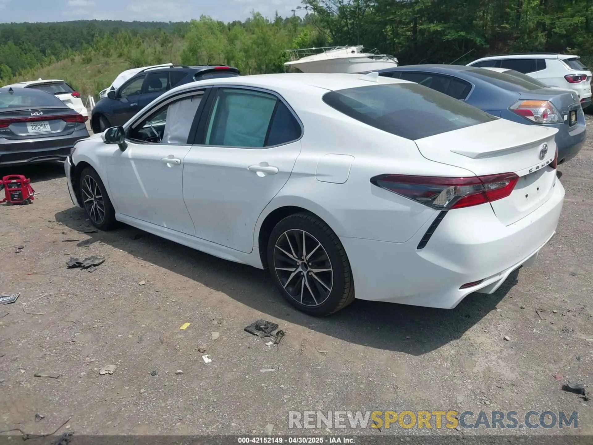 3 Photograph of a damaged car 4T1G11AK3PU784979 TOYOTA CAMRY 2023