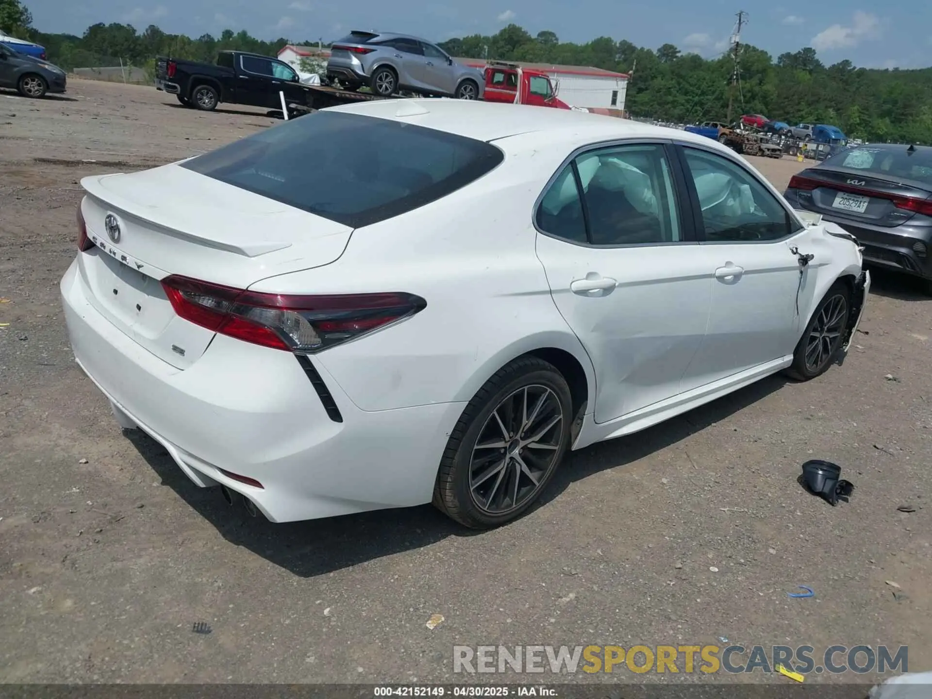 4 Photograph of a damaged car 4T1G11AK3PU784979 TOYOTA CAMRY 2023