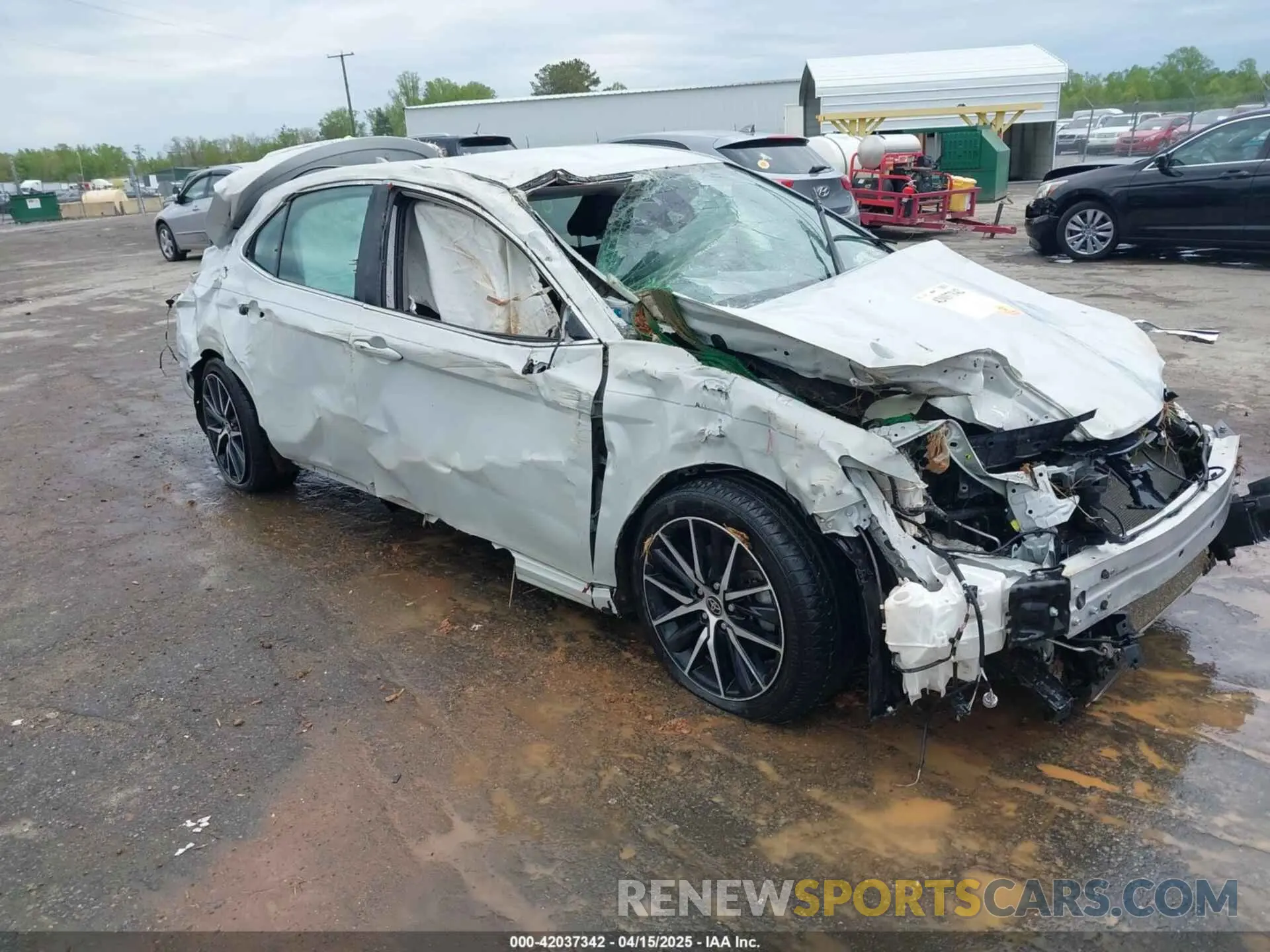6 Photograph of a damaged car 4T1G11AK4PU131903 TOYOTA CAMRY 2023