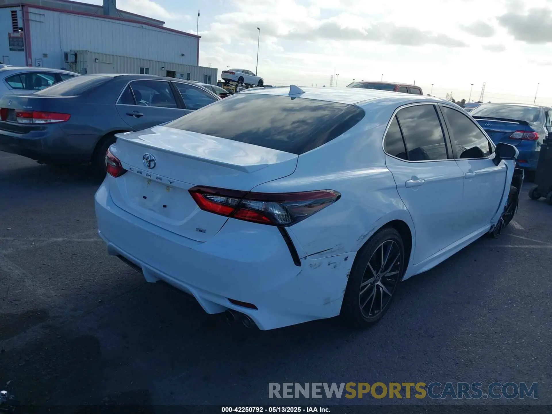 4 Photograph of a damaged car 4T1G11AK4PU148829 TOYOTA CAMRY 2023
