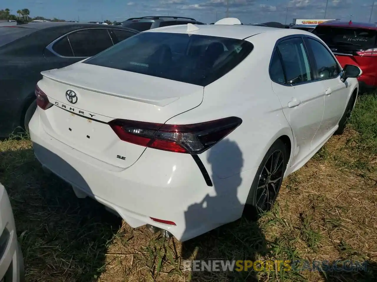 4 Photograph of a damaged car 4T1G11AK4PU720921 TOYOTA CAMRY 2023