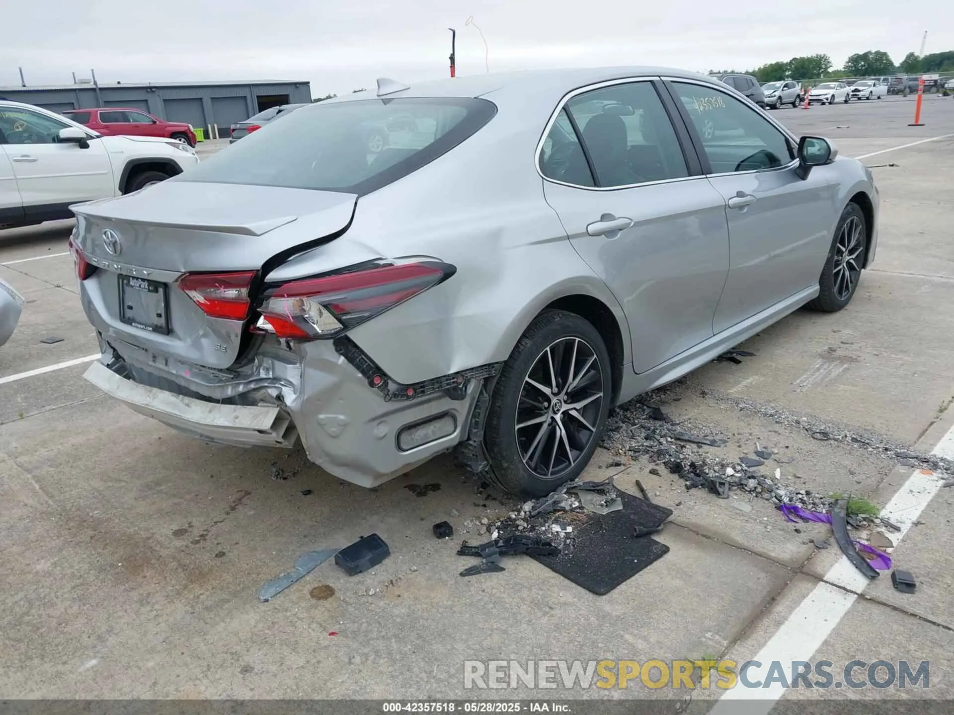4 Photograph of a damaged car 4T1G11AK4PU747861 TOYOTA CAMRY 2023