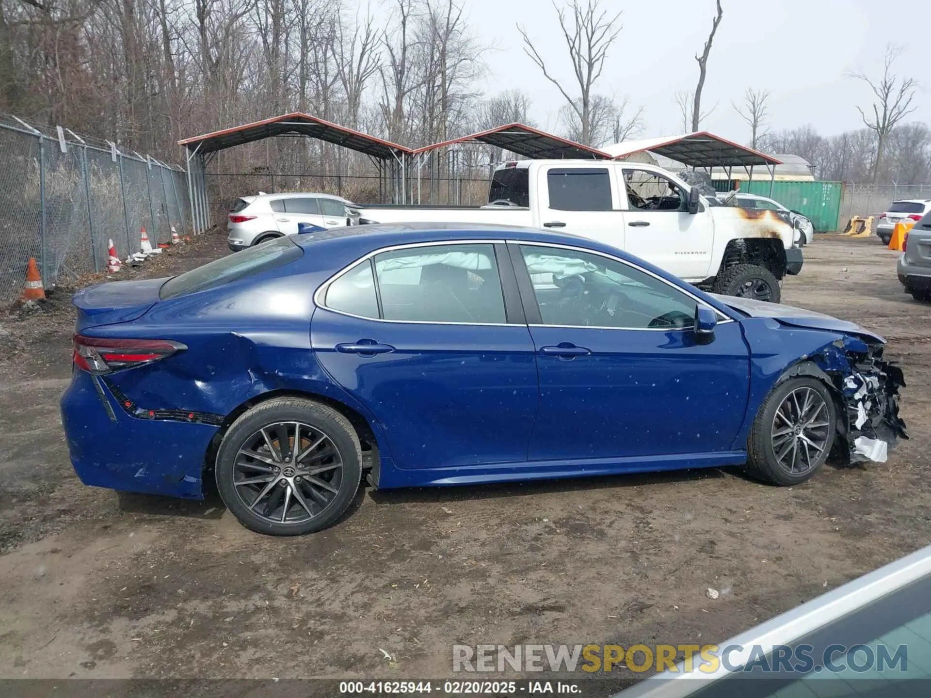 13 Photograph of a damaged car 4T1G11AK5PU094439 TOYOTA CAMRY 2023
