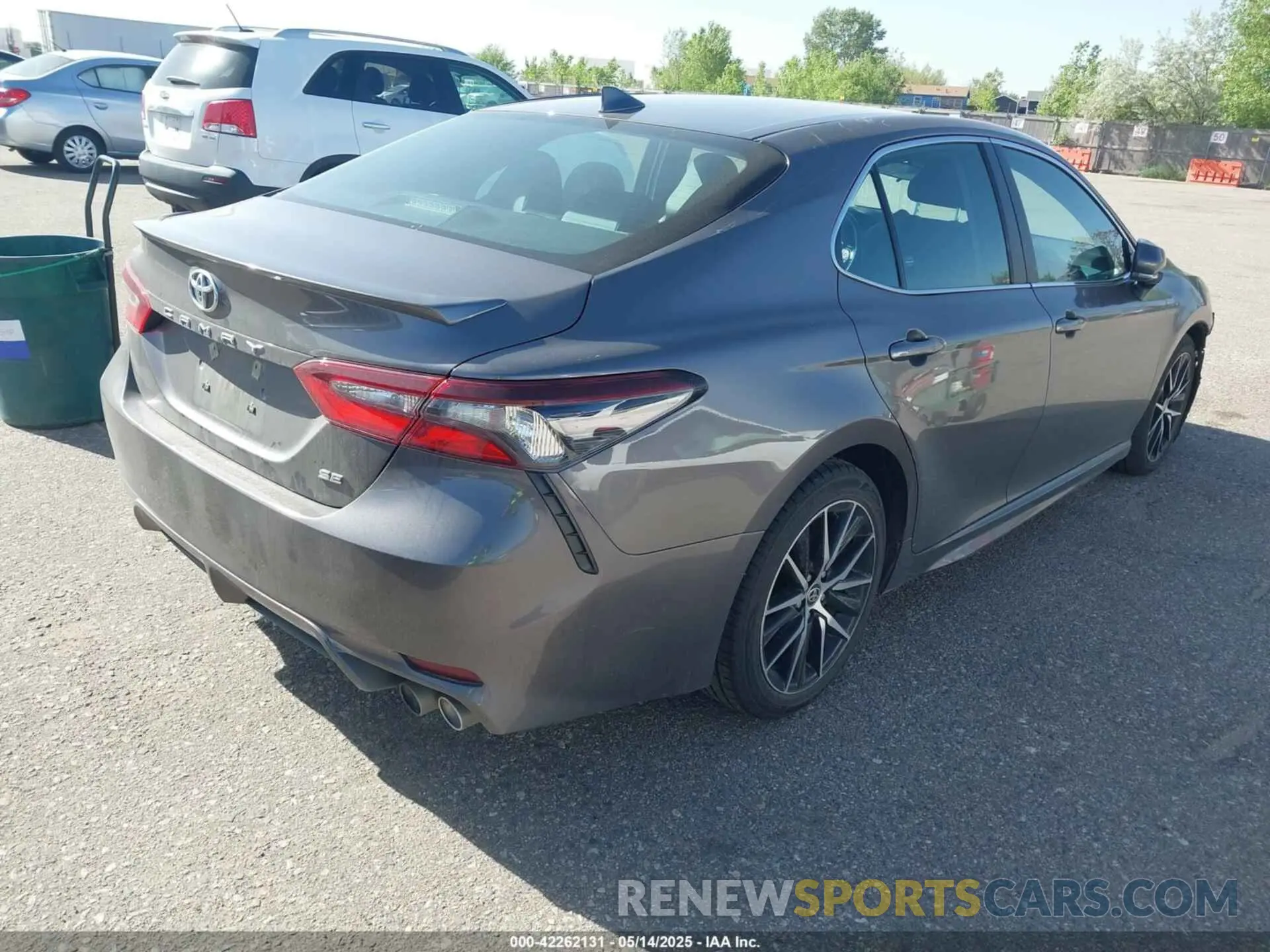 4 Photograph of a damaged car 4T1G11AK5PU163629 TOYOTA CAMRY 2023